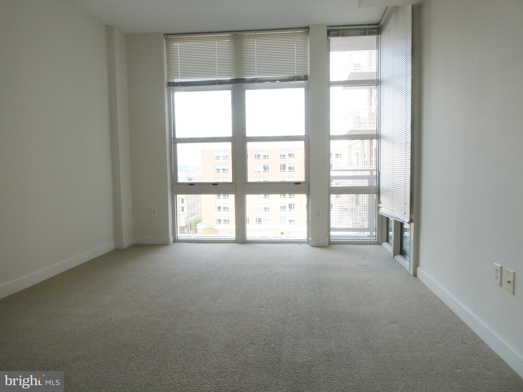 NATIONAL HARBOR - Residential Lease