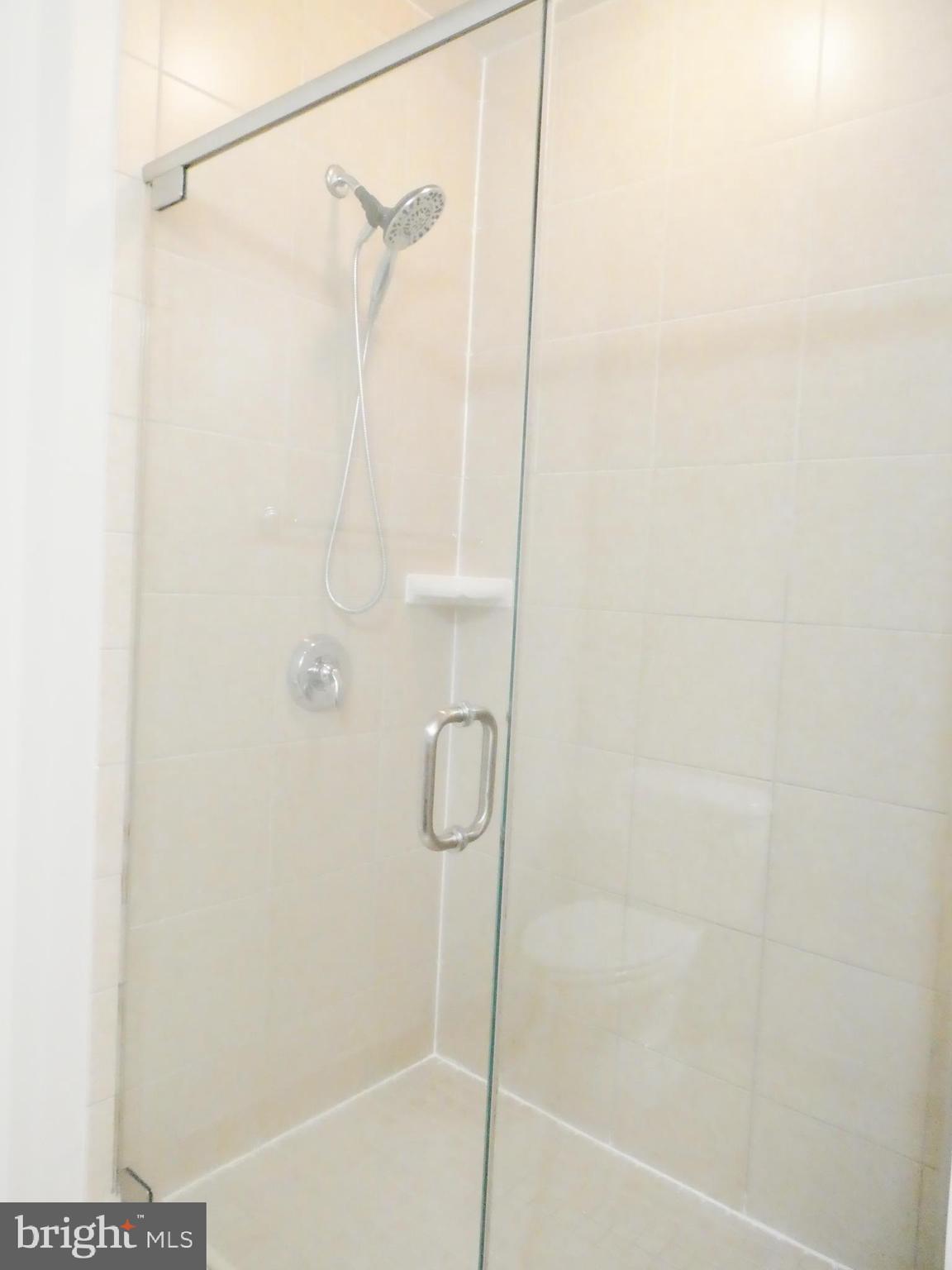 NATIONAL HARBOR - Residential Lease