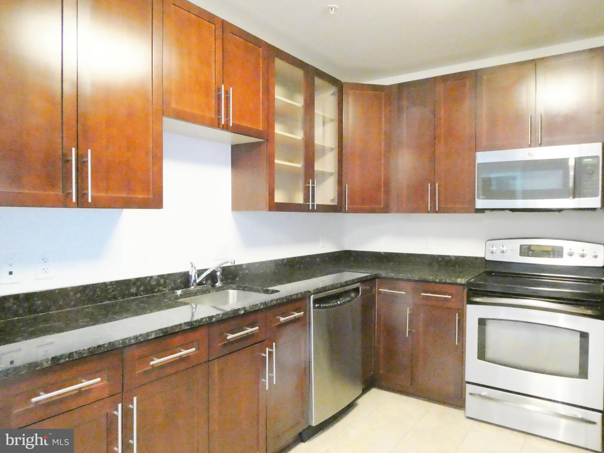 NATIONAL HARBOR - Residential Lease