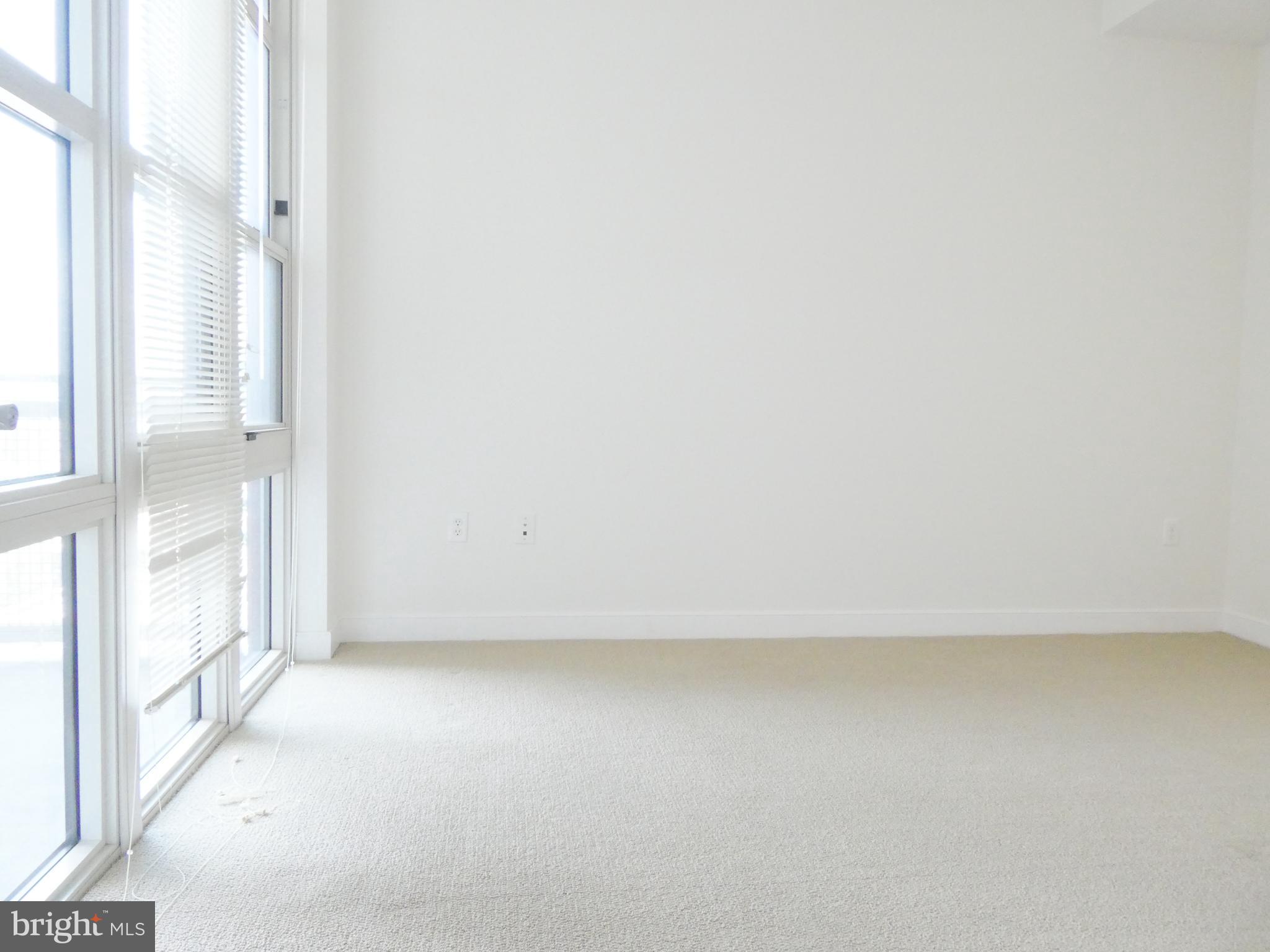 NATIONAL HARBOR - Residential Lease