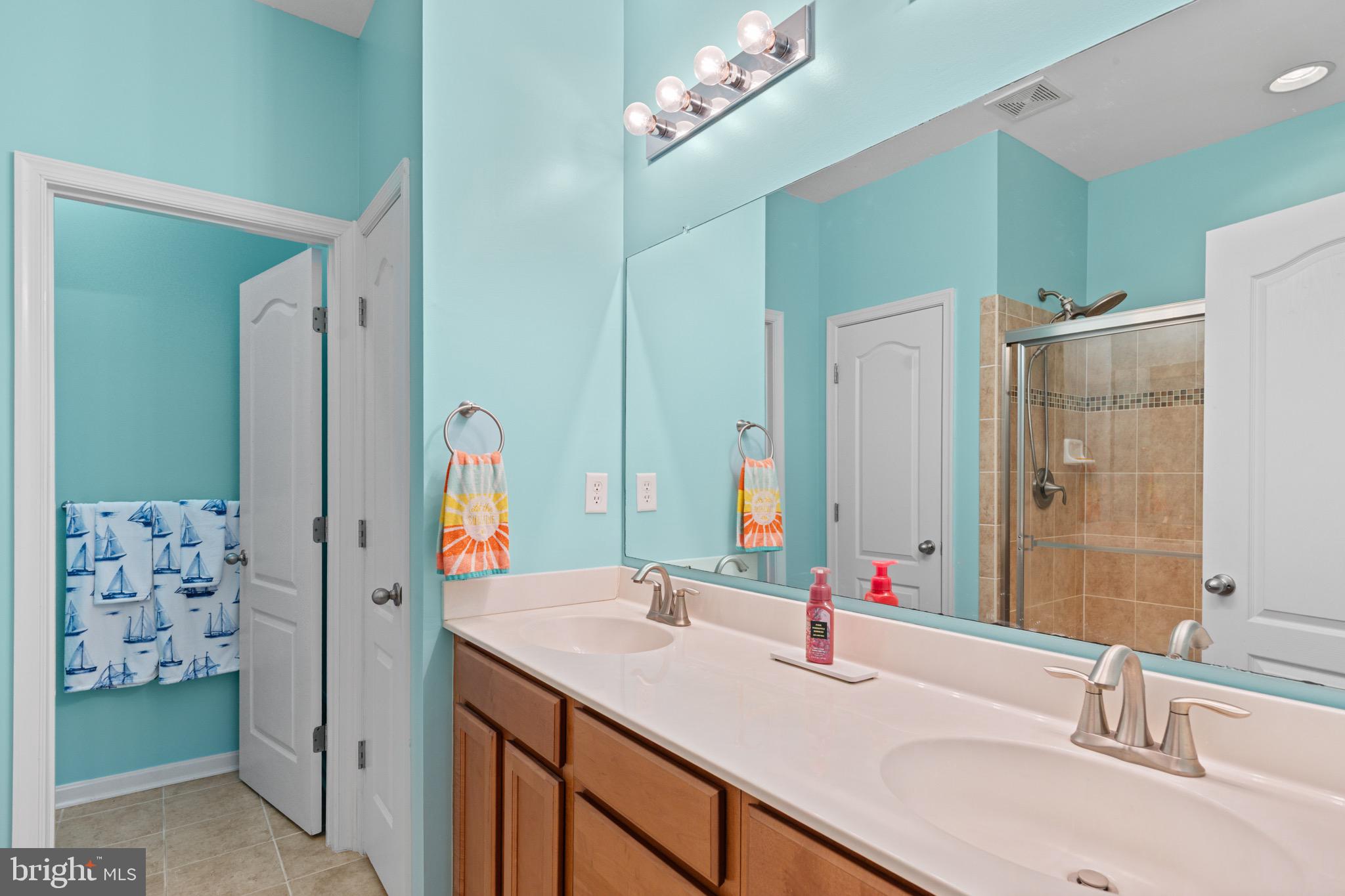 ASHLEY MANOR - Residential