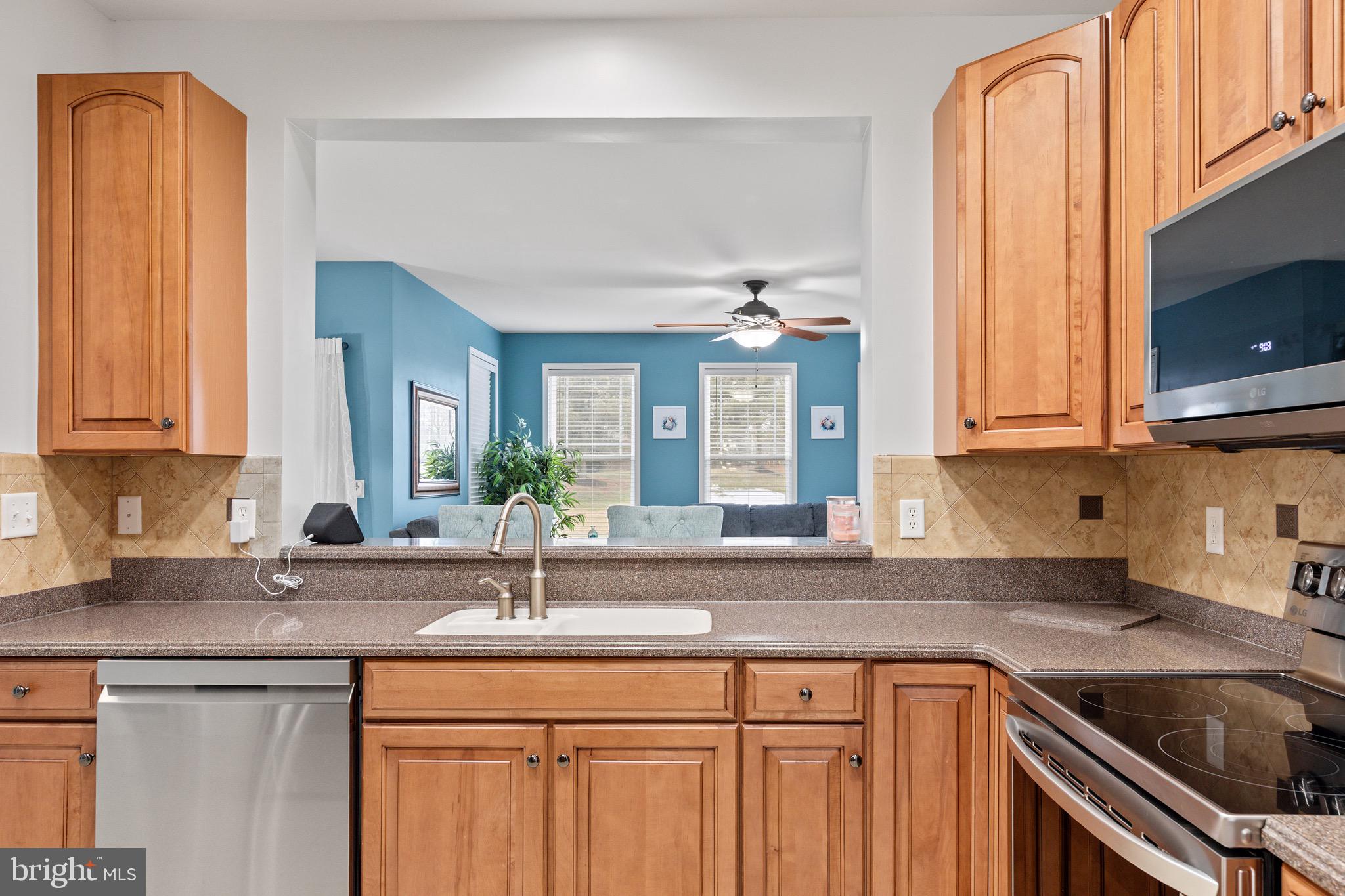 ASHLEY MANOR - Residential