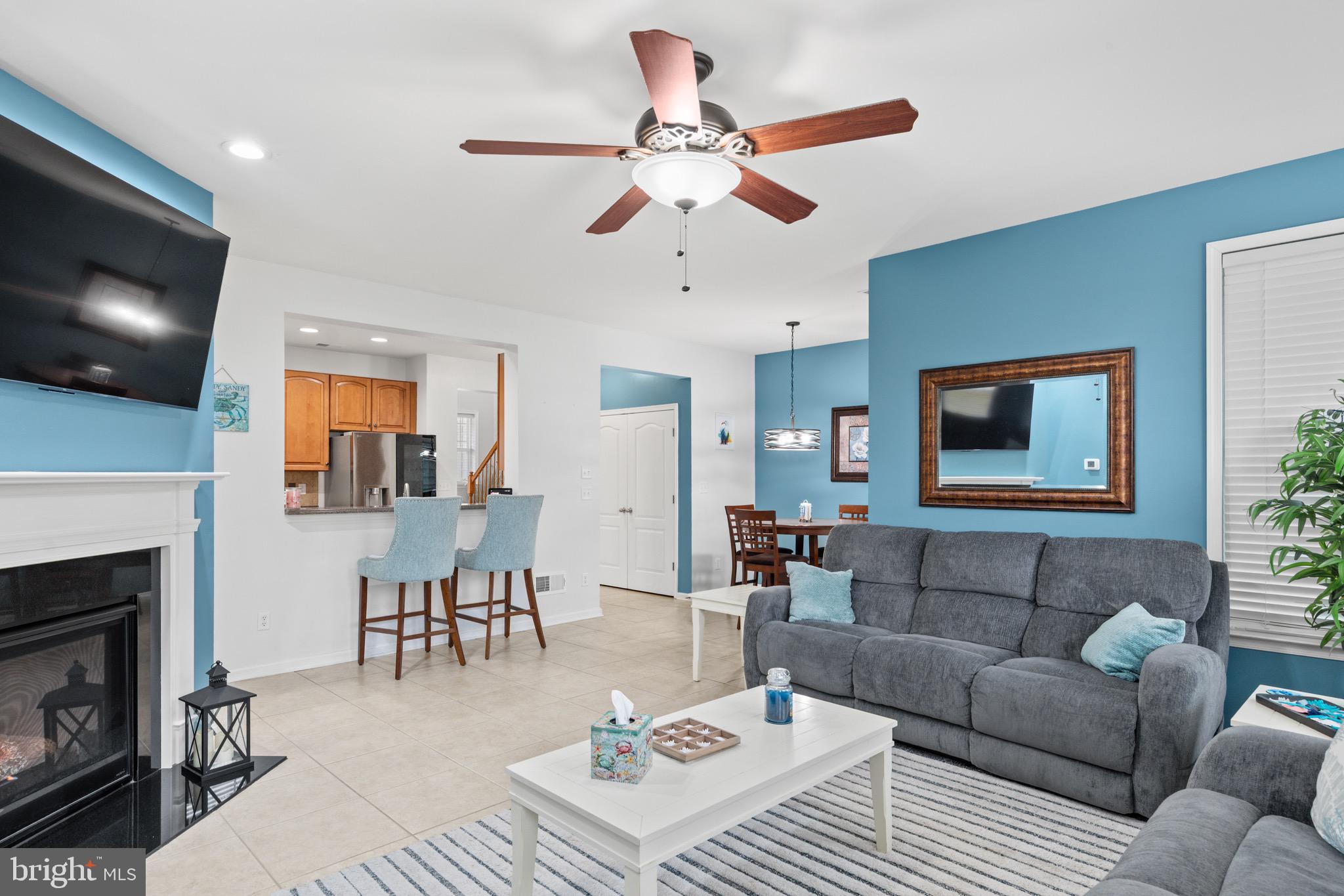 ASHLEY MANOR - Residential