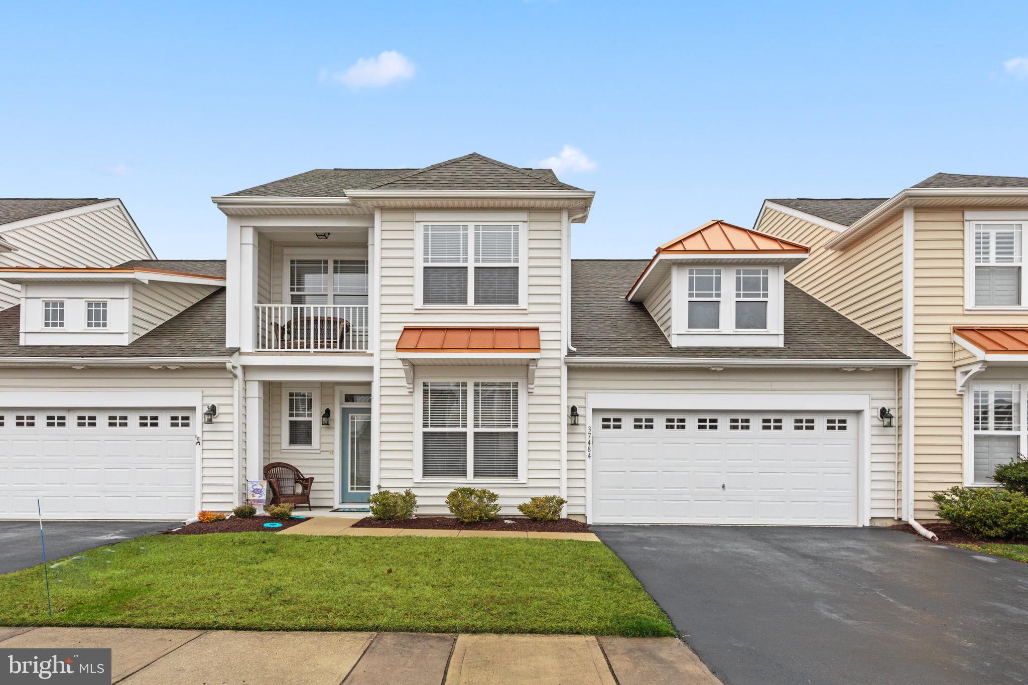 ASHLEY MANOR - Residential