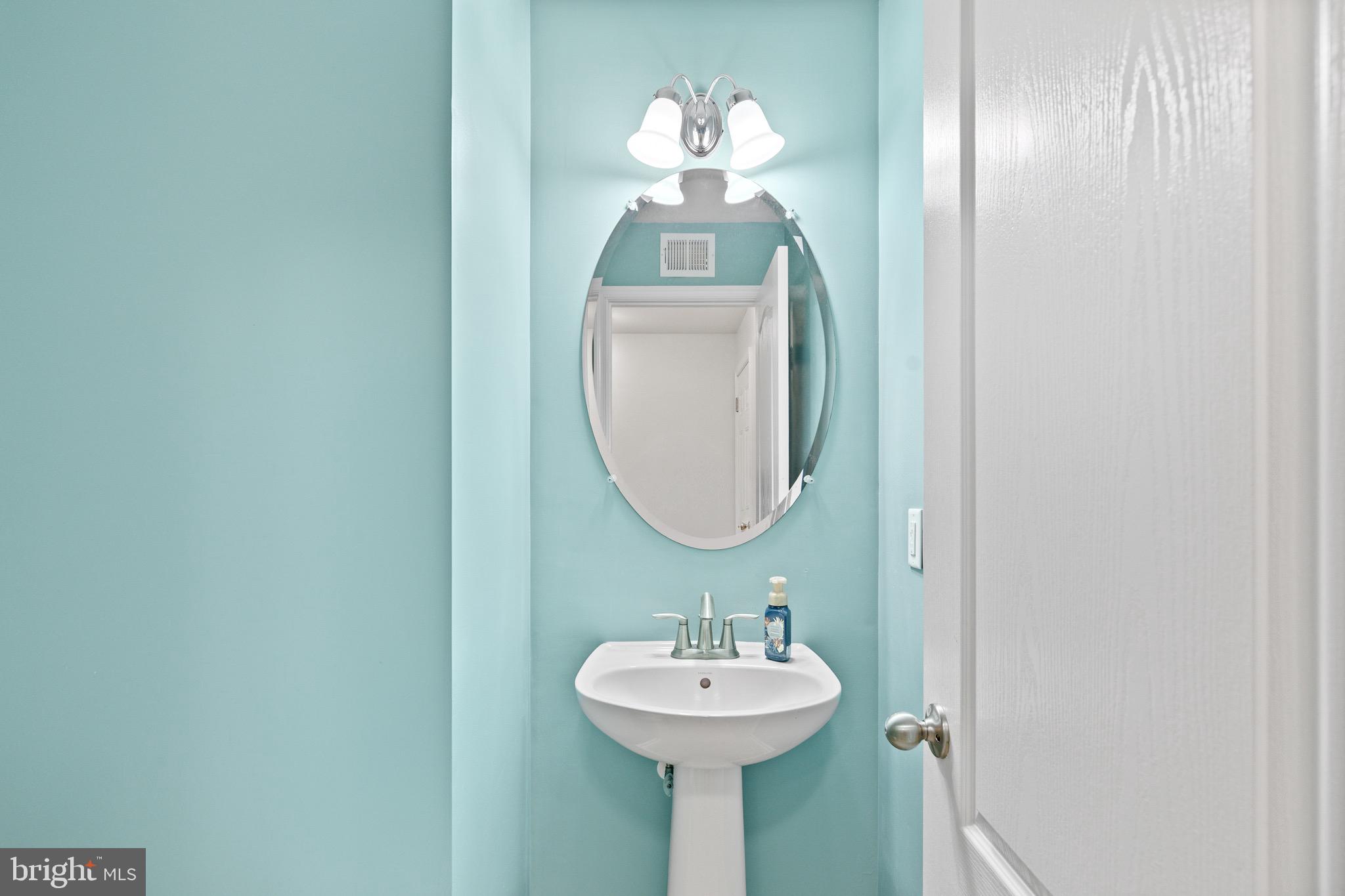 ASHLEY MANOR - Residential