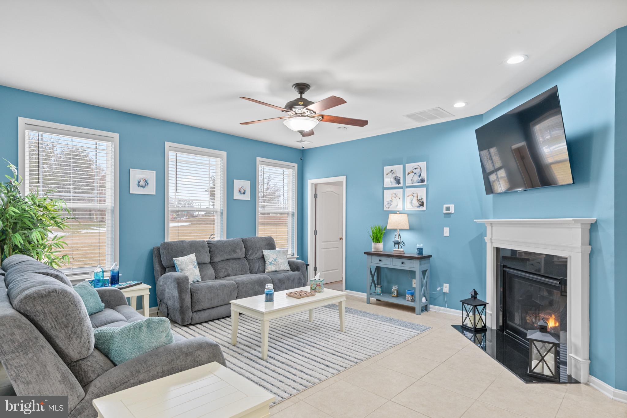 ASHLEY MANOR - Residential