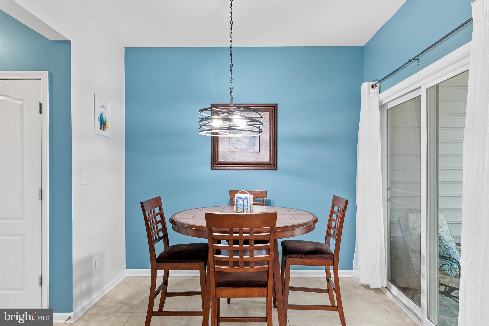 ASHLEY MANOR - Residential