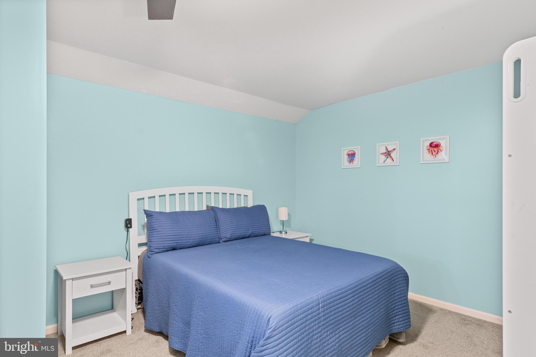 ASHLEY MANOR - Residential