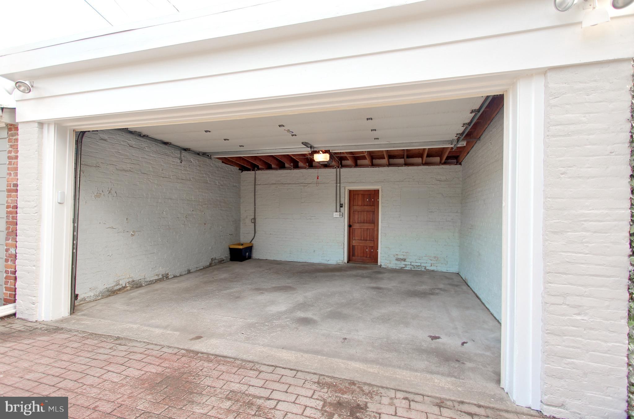 FARNEY - Residential