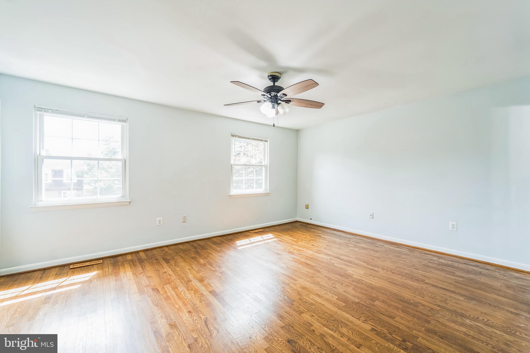 QUEEN ANNE VILLAGE - Residential Lease