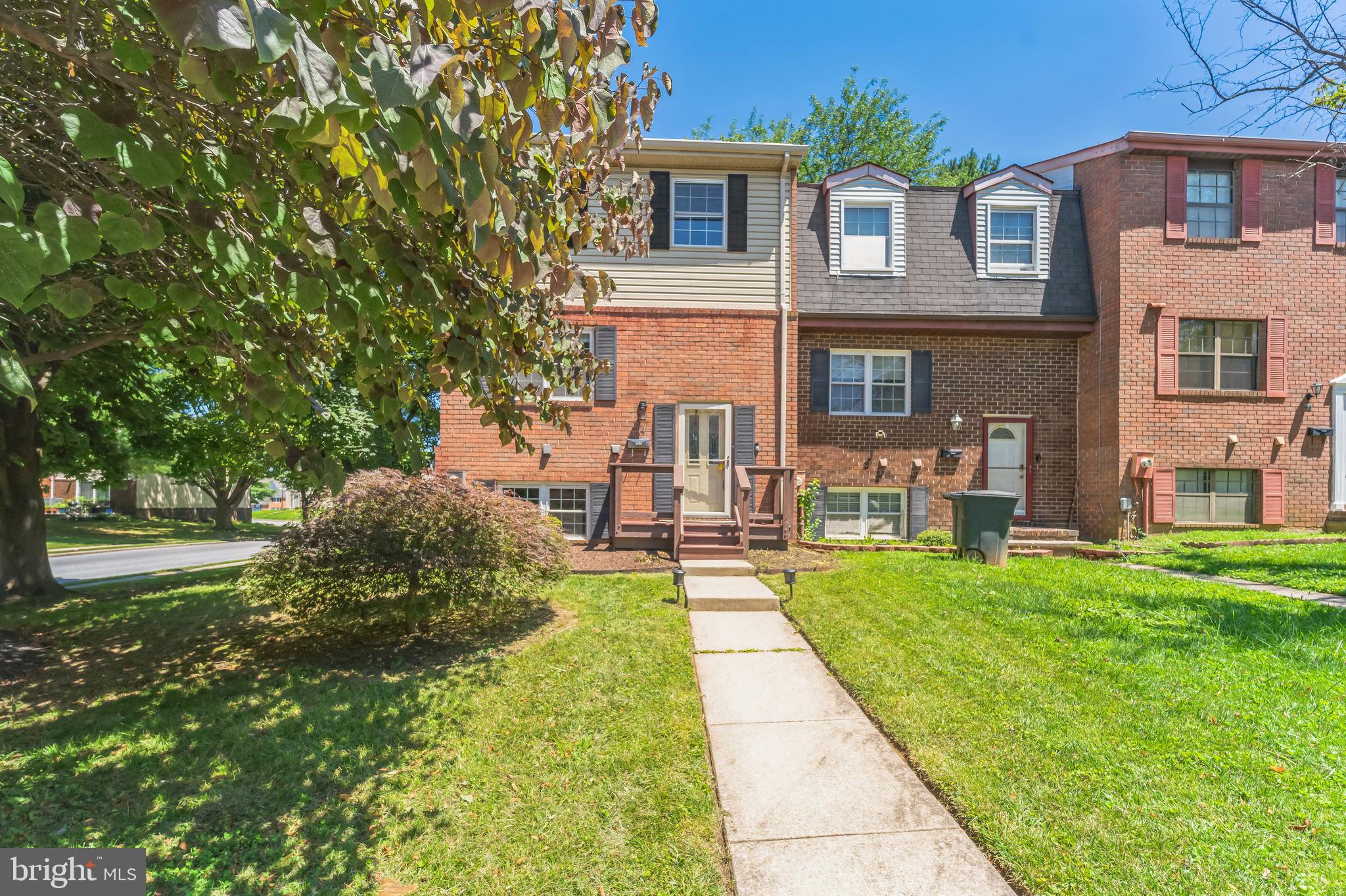 QUEEN ANNE VILLAGE - Residential Lease