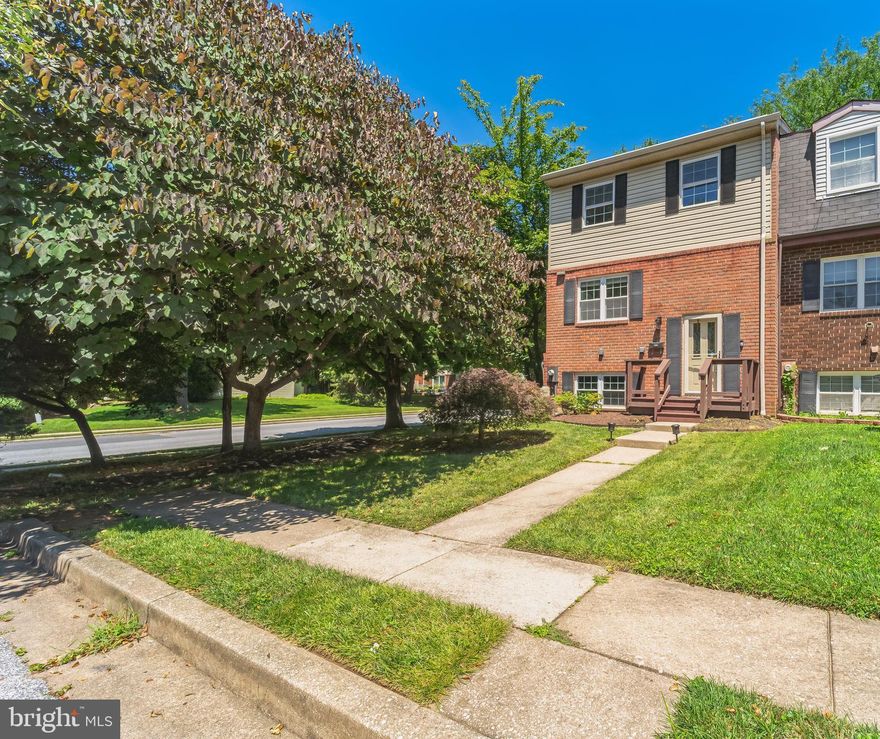 Discover an enticing chance to reside in a splendid home, ideally situated in a prime location! This residence boasts three spacious bedrooms, along with two full baths and a convenient powder room on the lower level. The primary bathroom has recently undergone a complete renovation, adding a touch of luxury to your daily routines.  Additionally, you'll find ample storage space, ensuring an organized and clutter-free living experience. Outside, a fenced backyard awaits, providing an excellent setting for gatherings and enjoyable outdoor activities. Embrace the allure of this remarkable home!