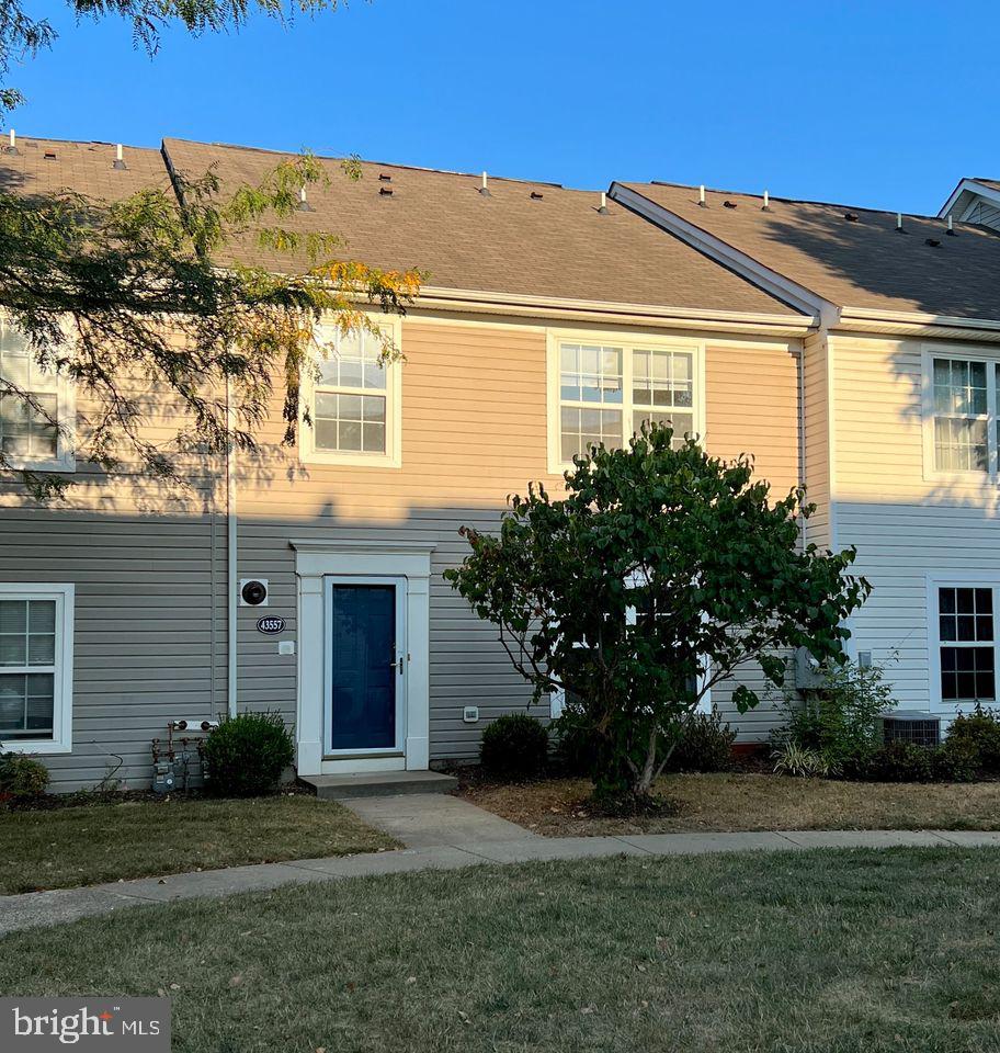 PARKSIDE AT ASHBURN - Residential Lease