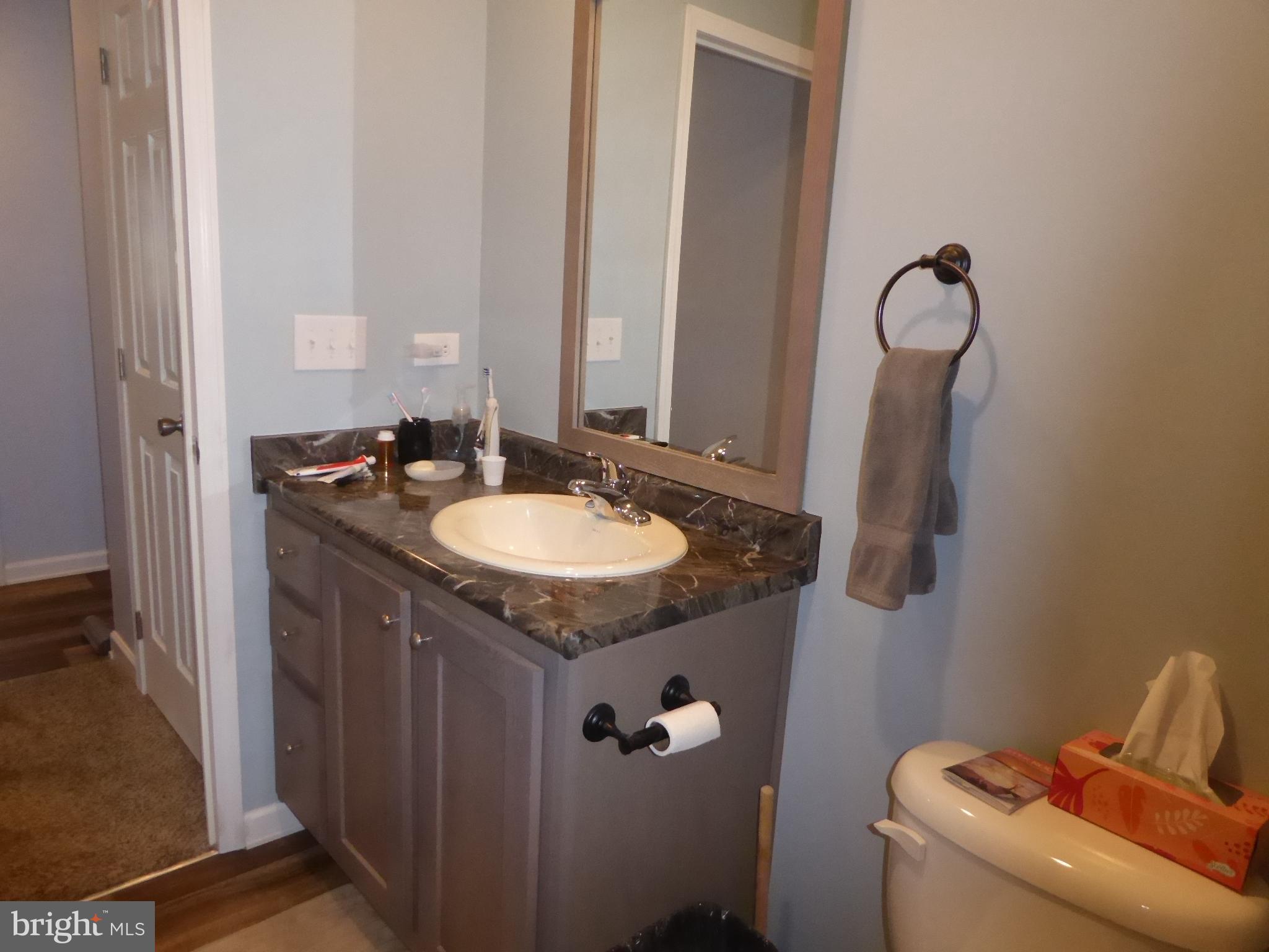 ROMNEY FRUIT RANCHES - Residential