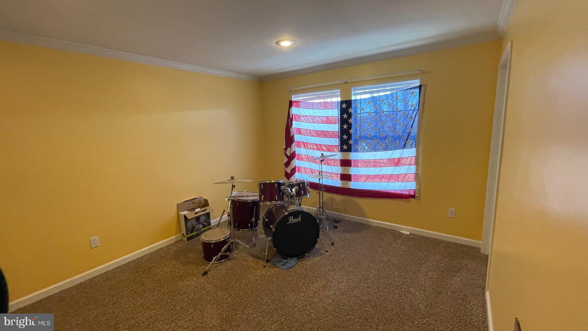 ROMNEY FRUIT RANCHES - Residential