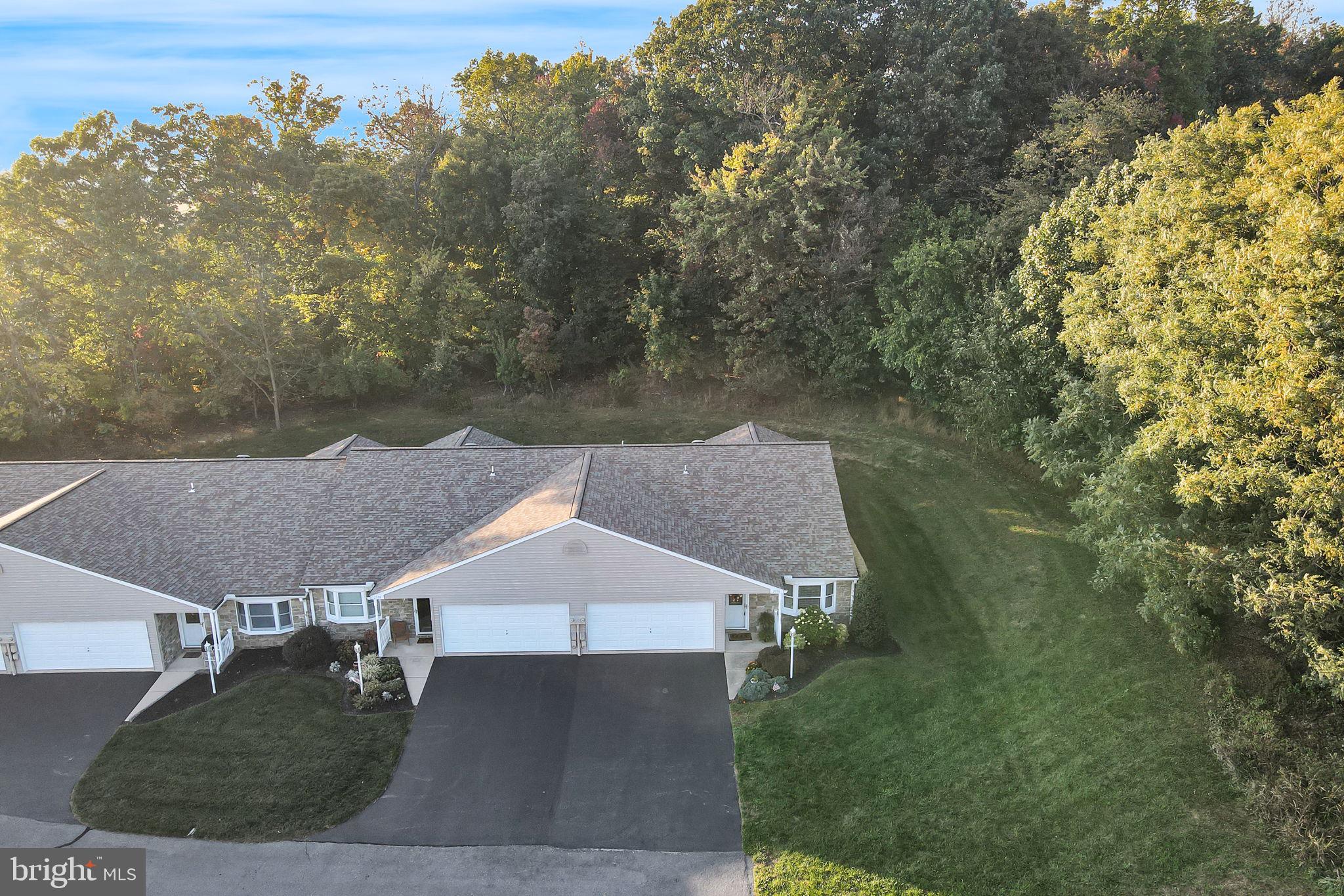 2598 SHAGBARK COURT