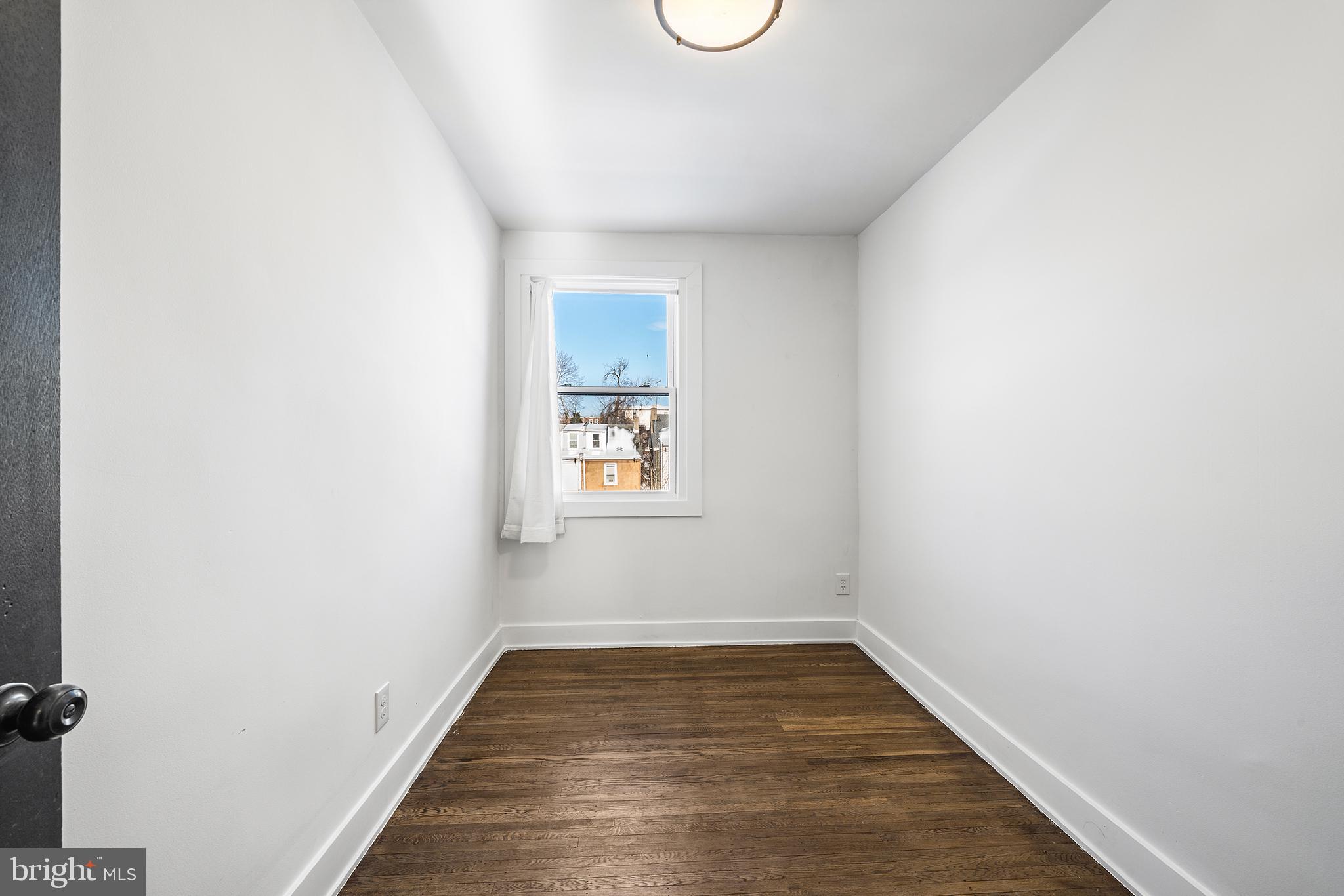 MANAYUNK - Residential