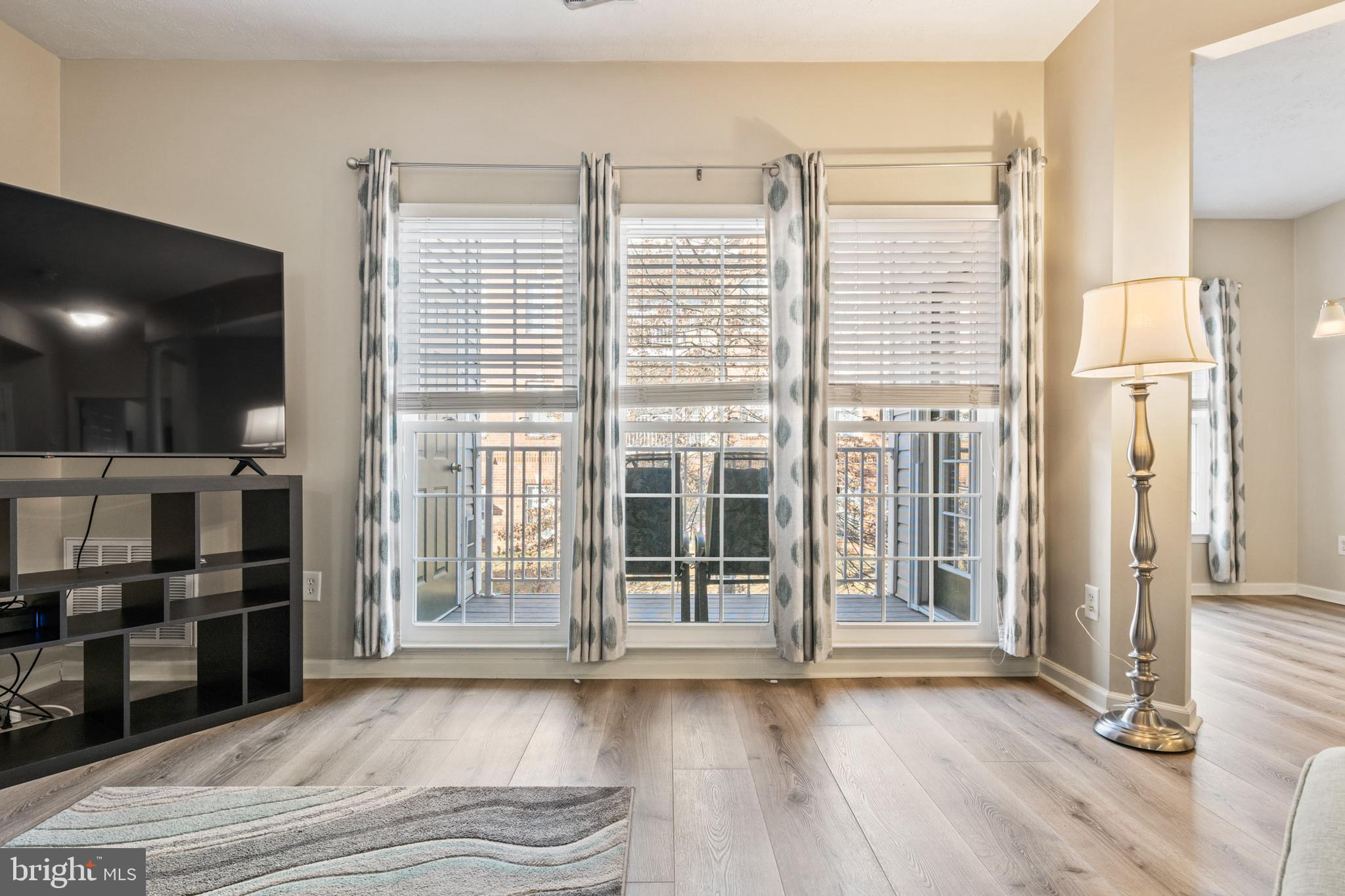 DEVONSHIRE - Residential