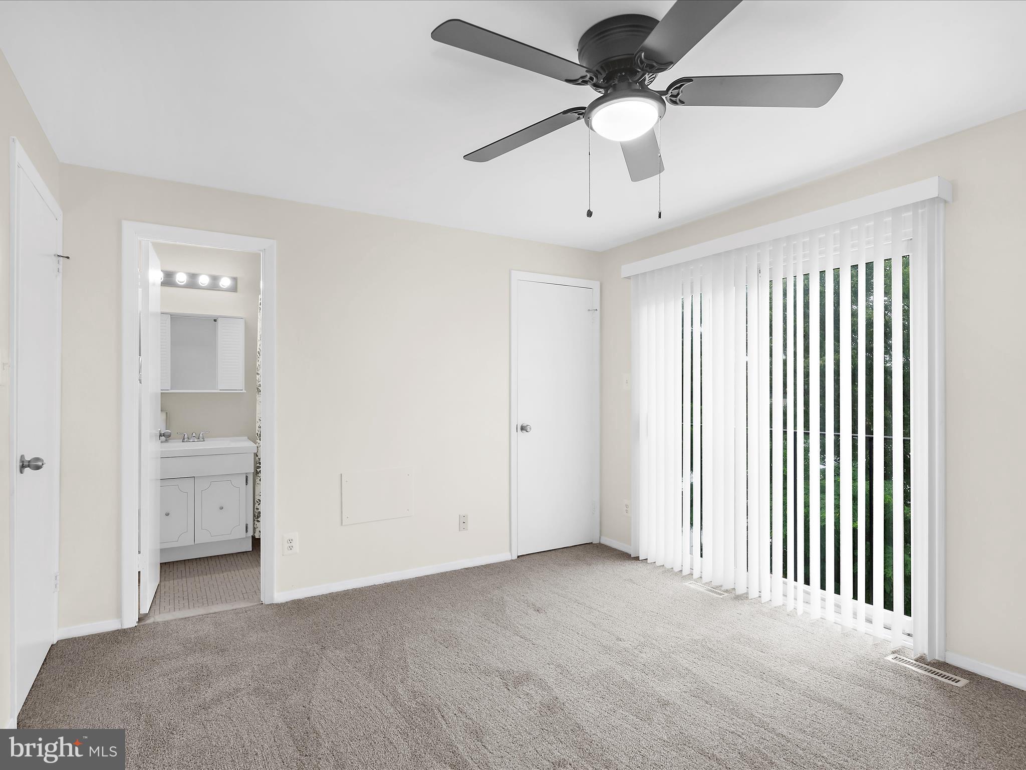 ELIZABETHS LANDING - Residential Lease