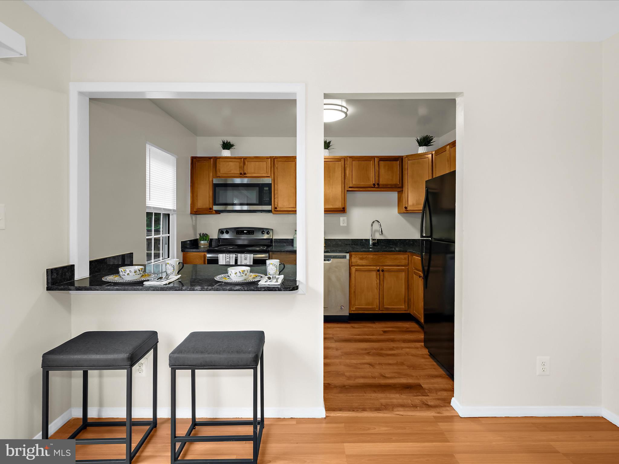 ELIZABETHS LANDING - Residential Lease