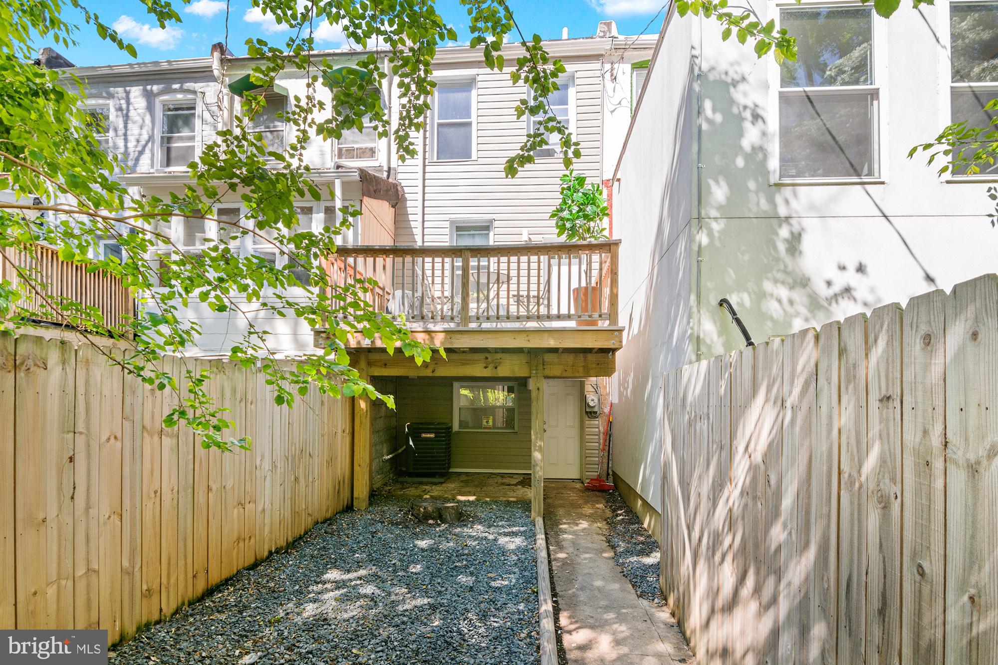 HAMPDEN HISTORIC DISTRICT - Residential