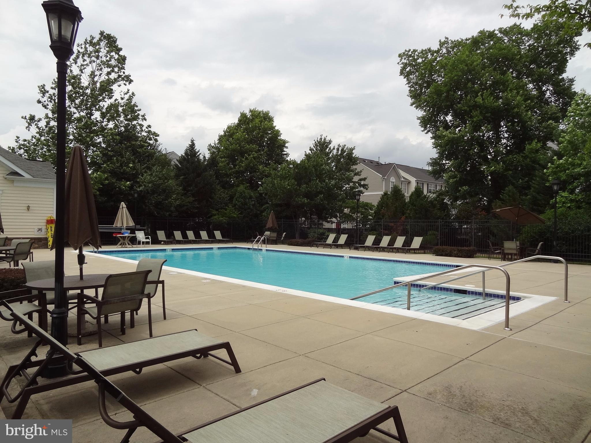 PARKSIDE AT DULLES - Residential