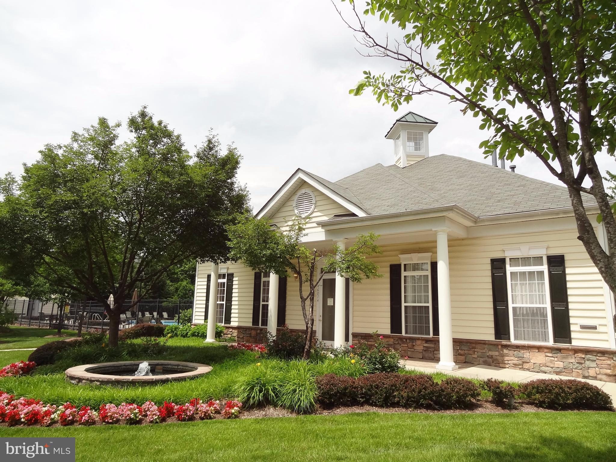 PARKSIDE AT DULLES - Residential