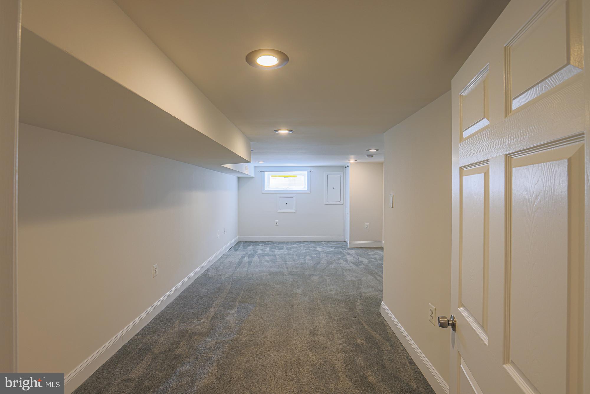 HIGHLANDTOWN - Residential