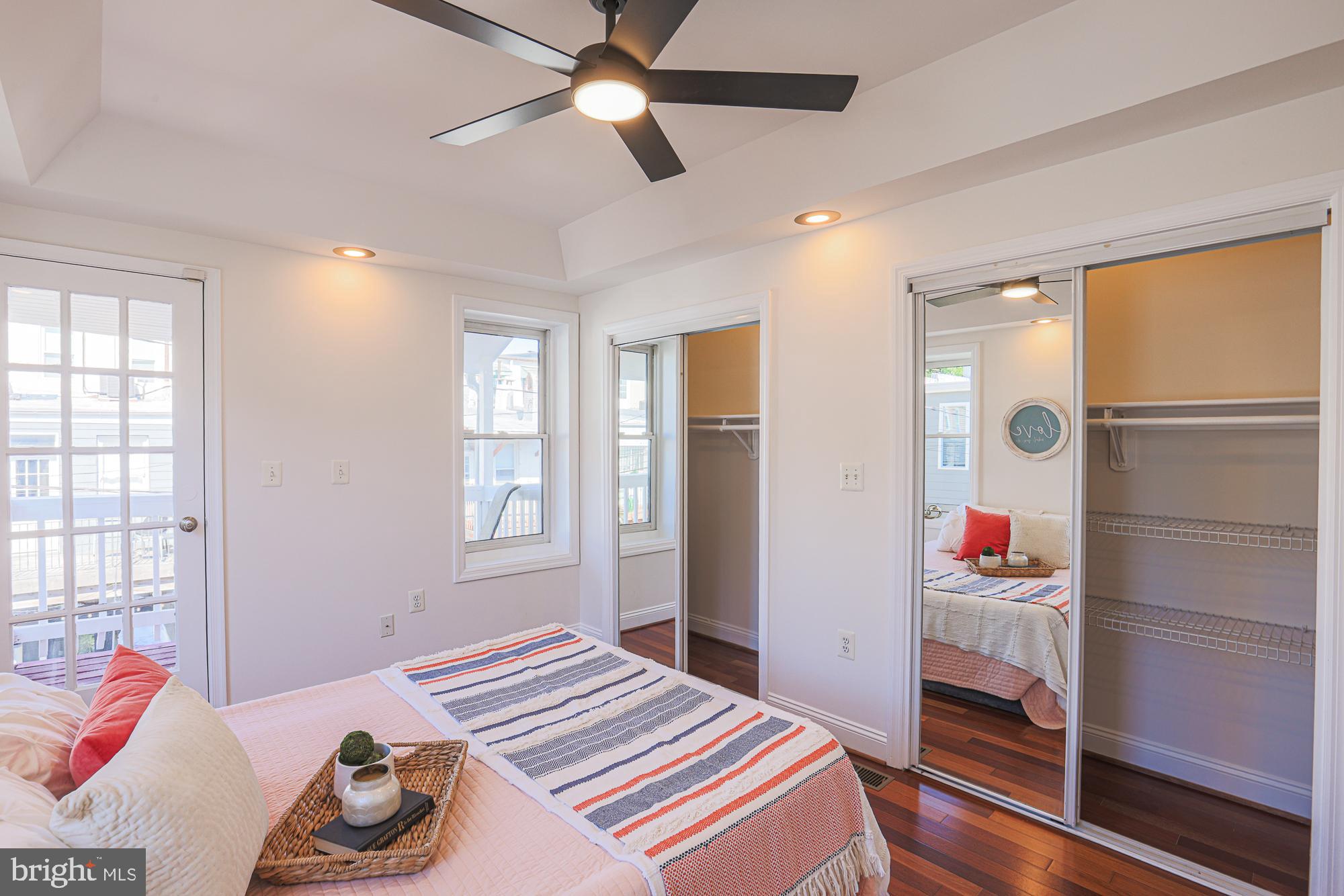HIGHLANDTOWN - Residential
