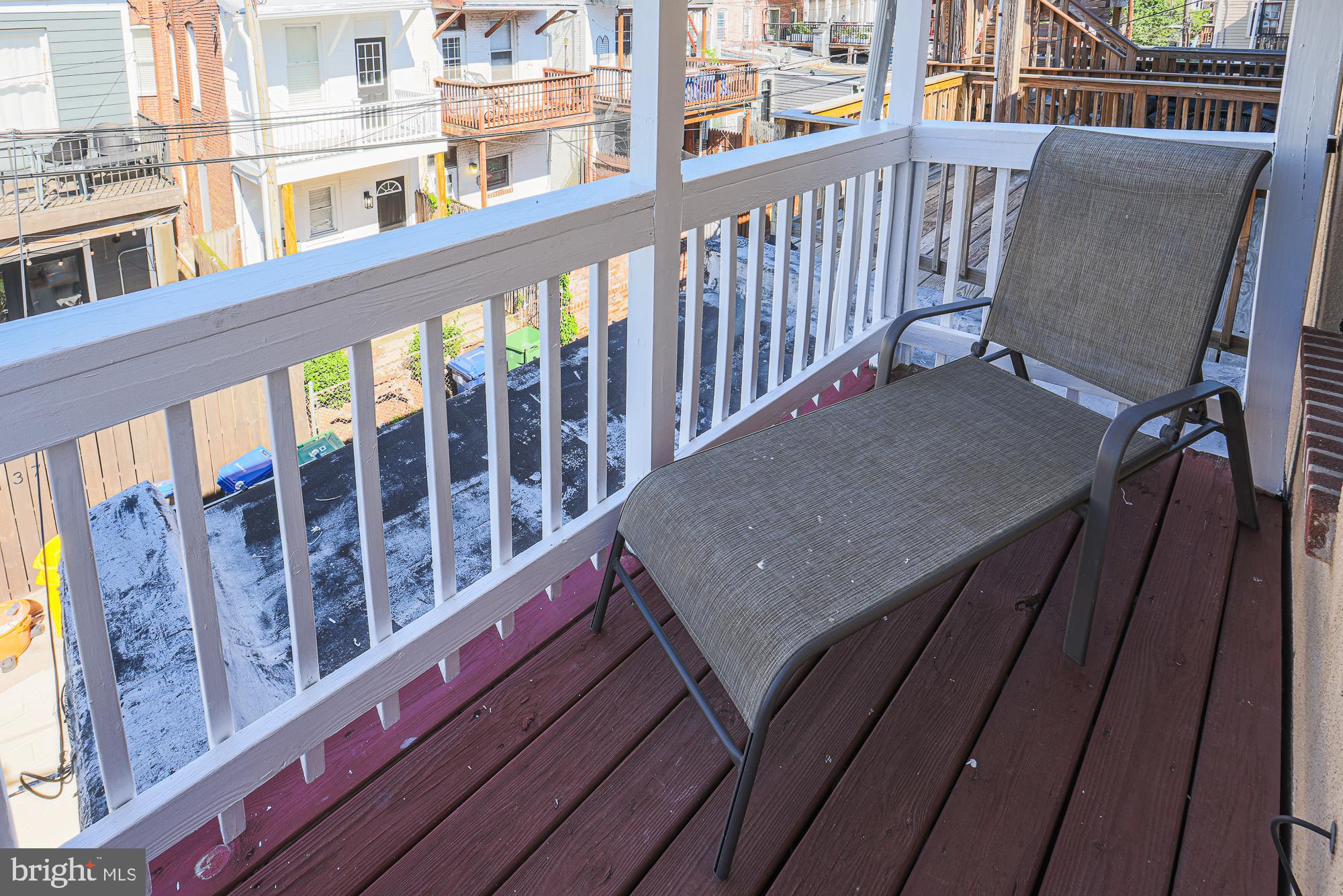 HIGHLANDTOWN - Residential