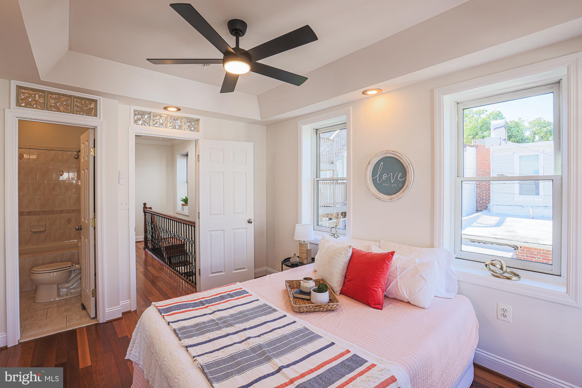 HIGHLANDTOWN - Residential