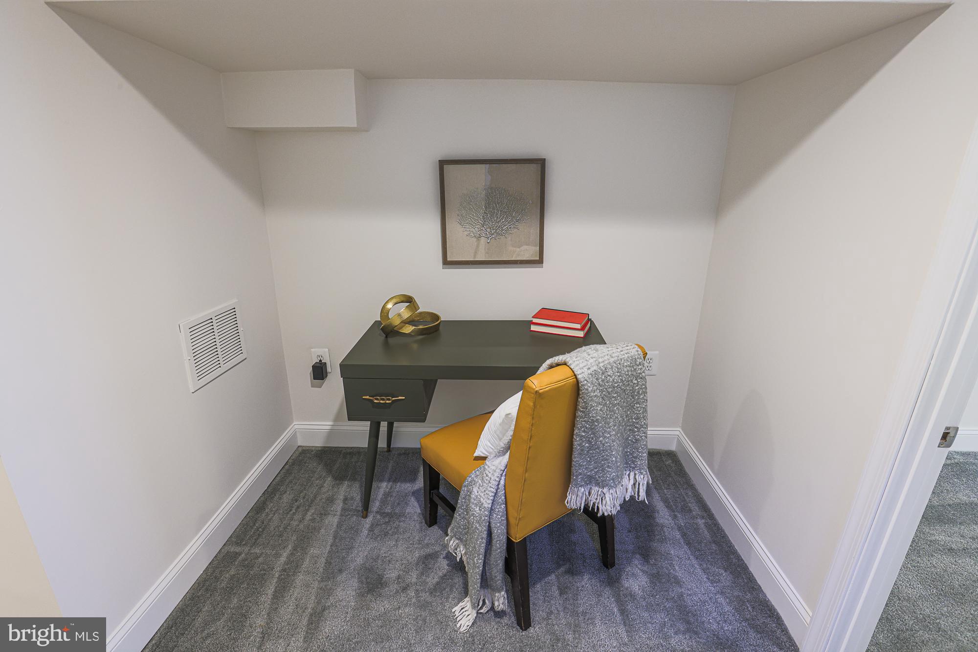 HIGHLANDTOWN - Residential