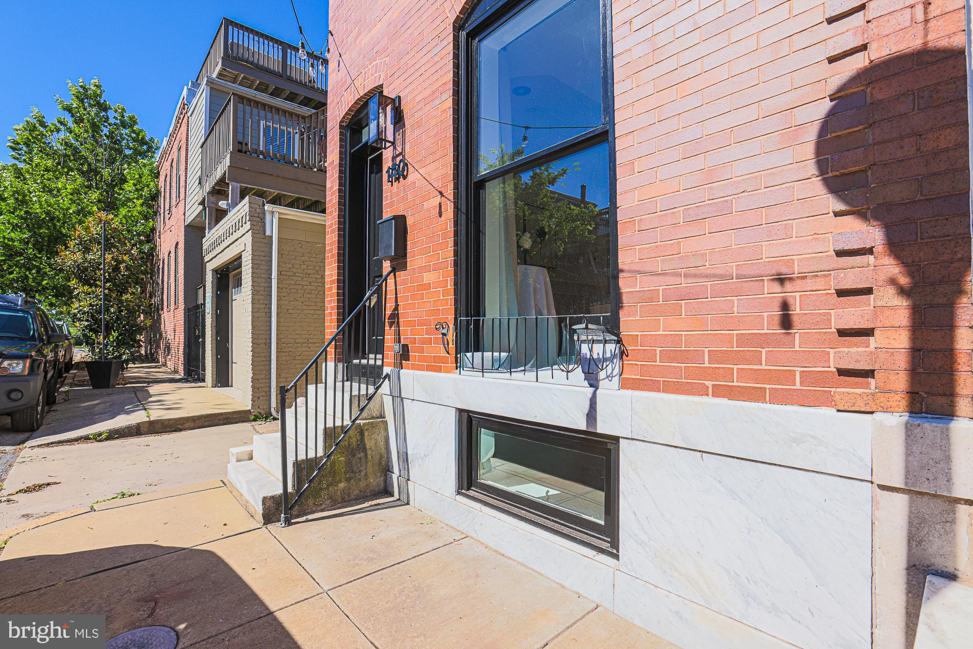 HIGHLANDTOWN - Residential