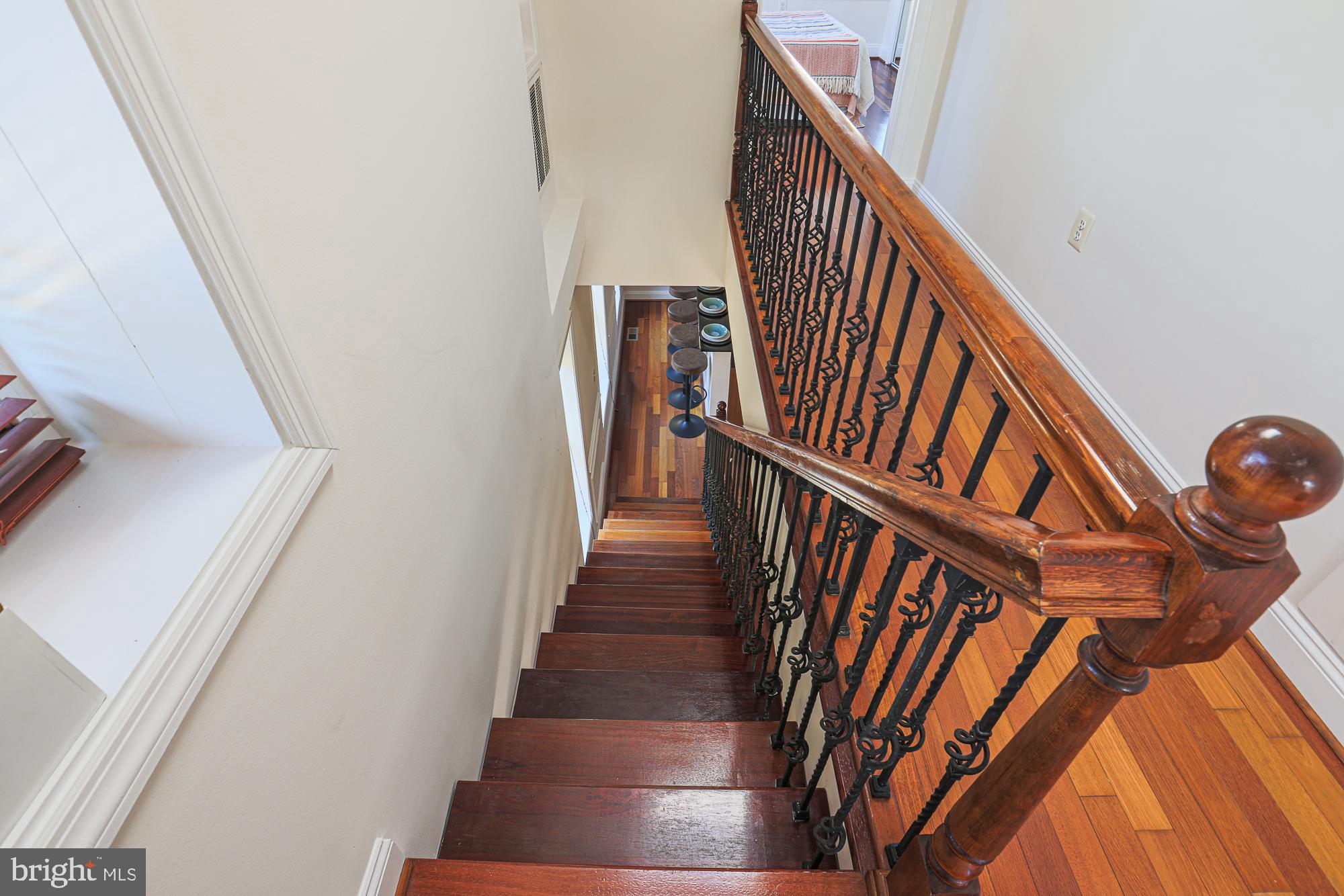 HIGHLANDTOWN - Residential