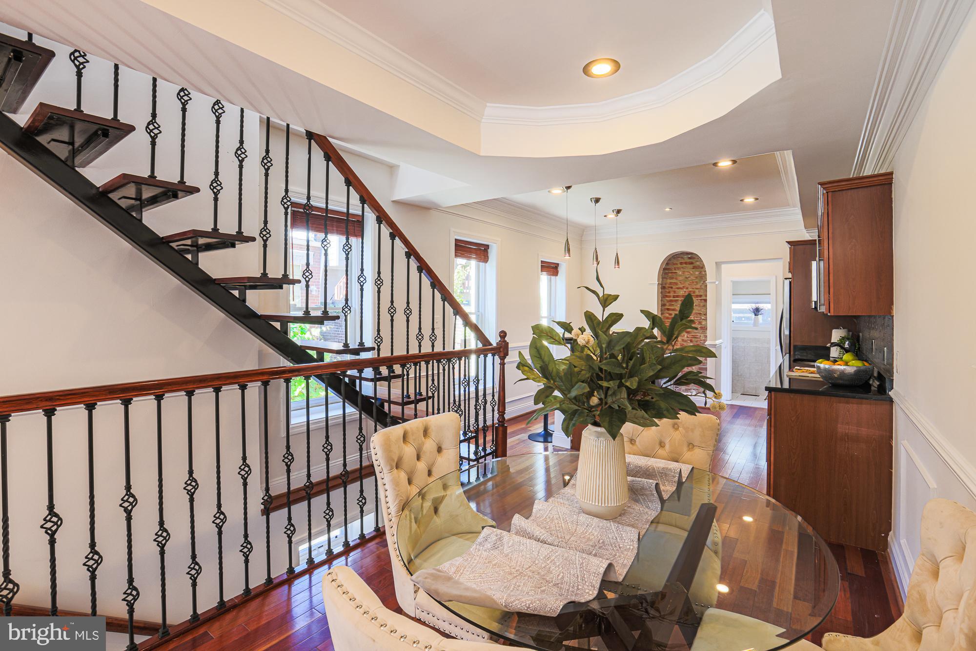 HIGHLANDTOWN - Residential