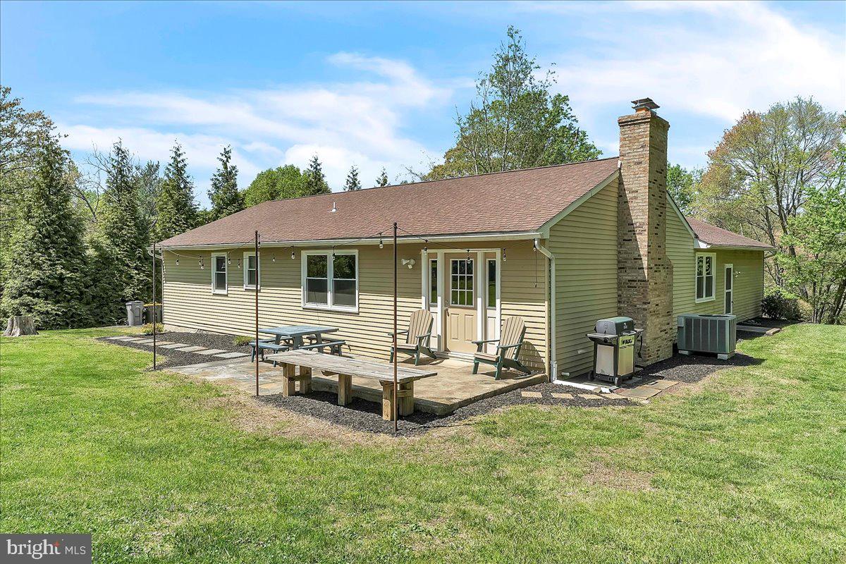 FOX KNOLL - Residential