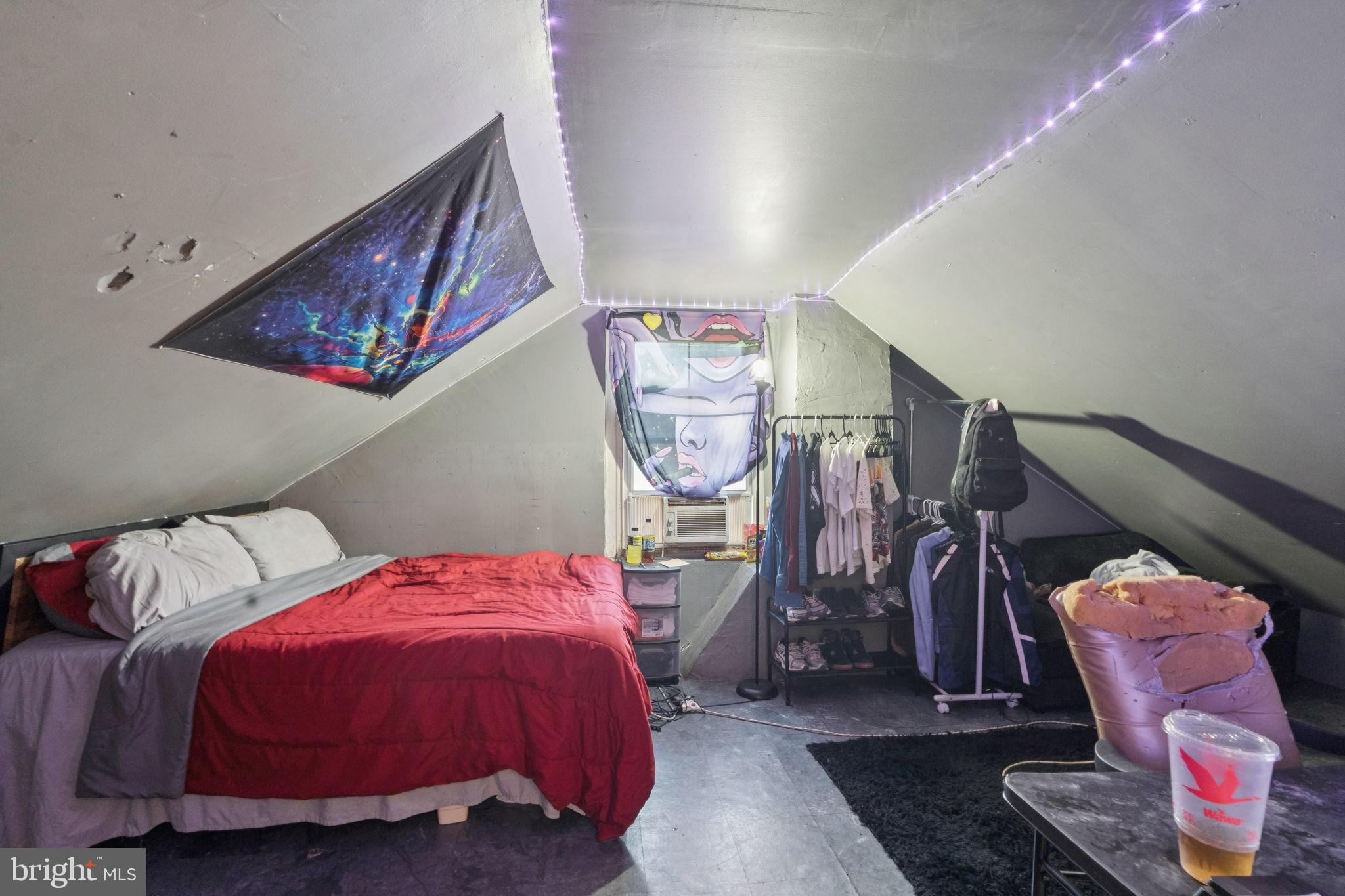 DREXEL HILL - Residential