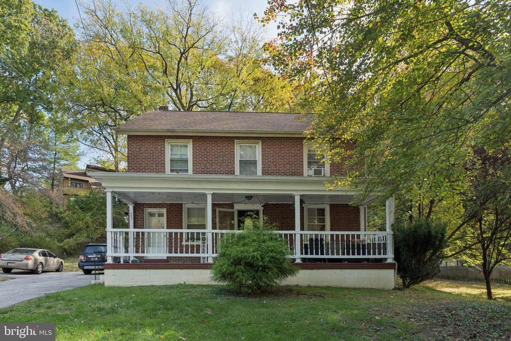 Photo of 543 Bloomfield Avenue, DREXEL HILL, PA 19026 (MLS # PADE2102594)