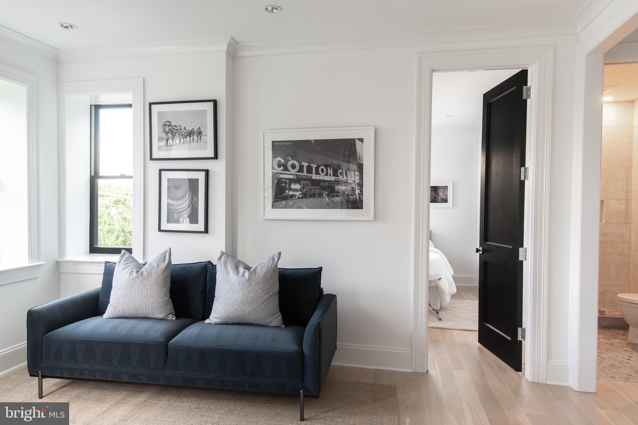 LOGAN - Residential