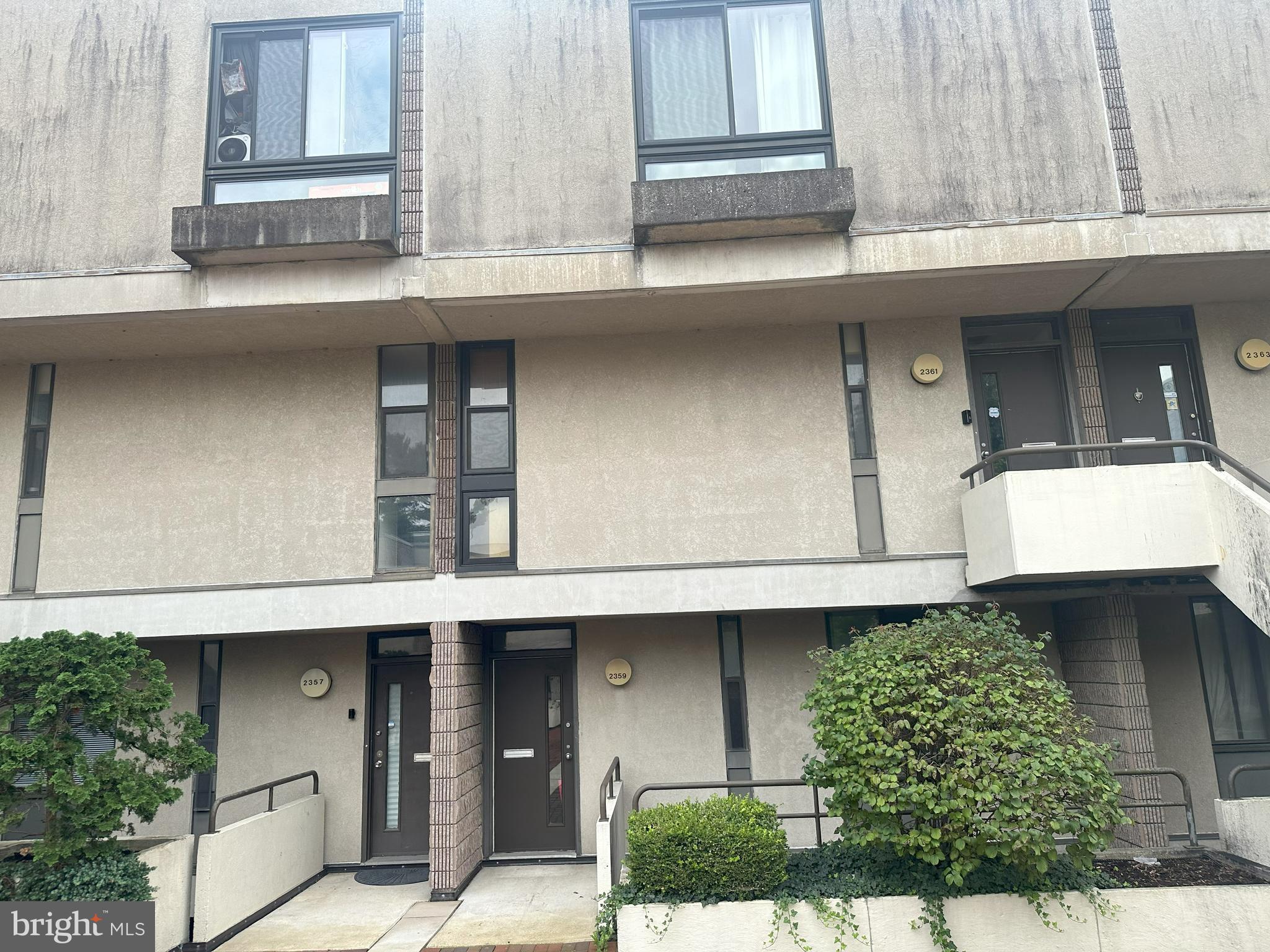 COLD SPRING NEWTOWN - Residential