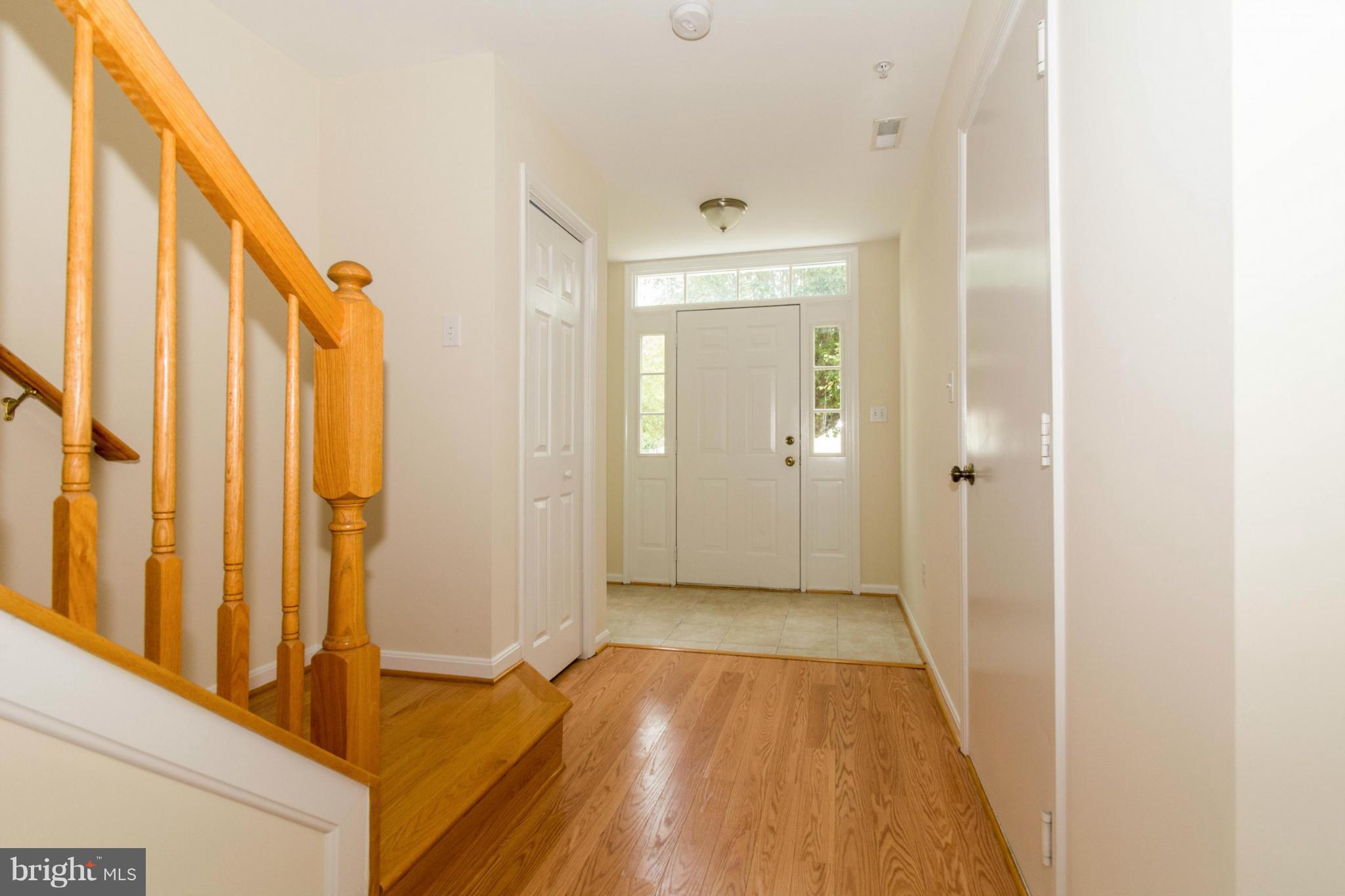 EMERALD KNOLLS - Residential