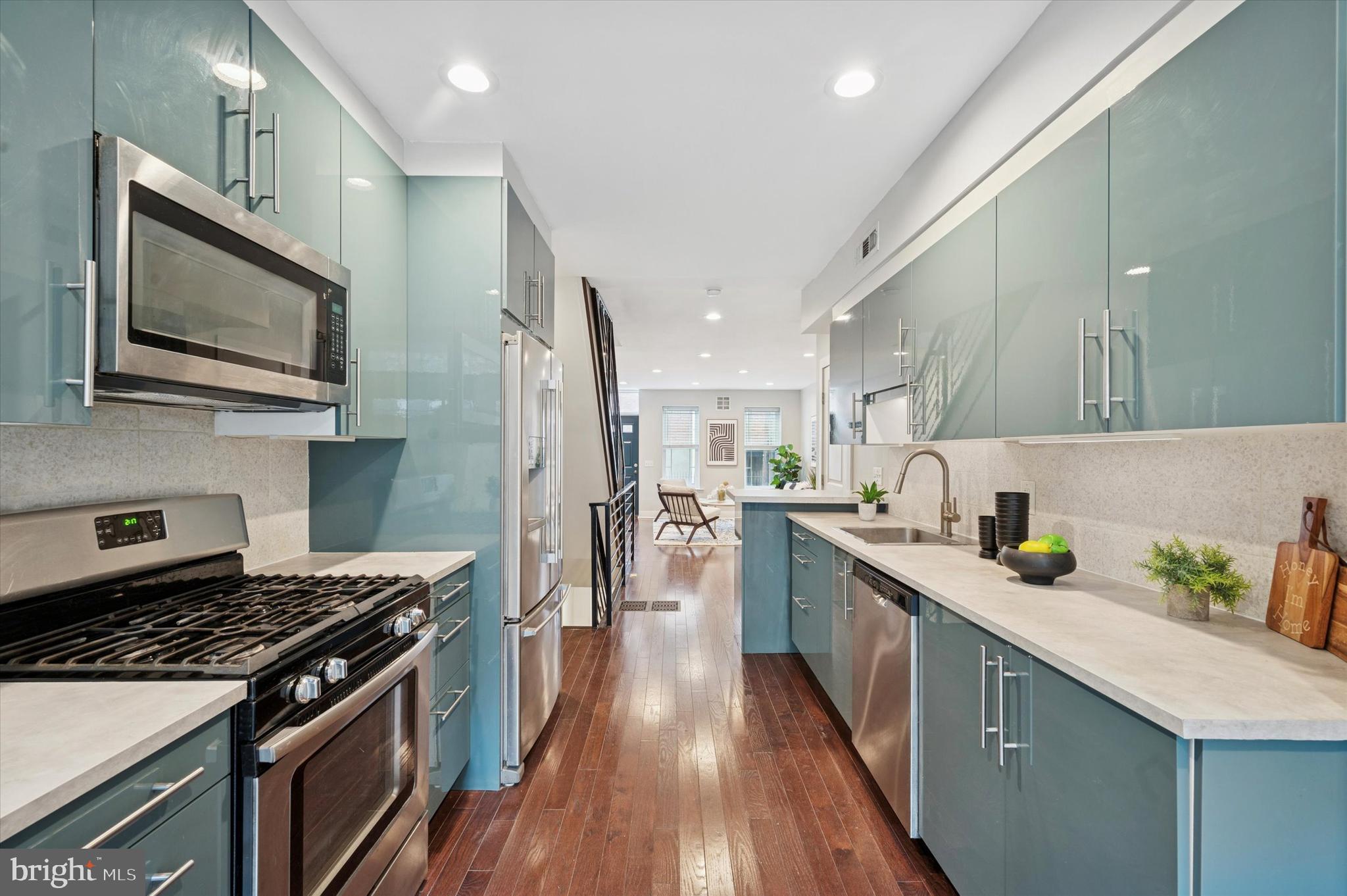 PHILADELPHIA (SOUTH) - Residential