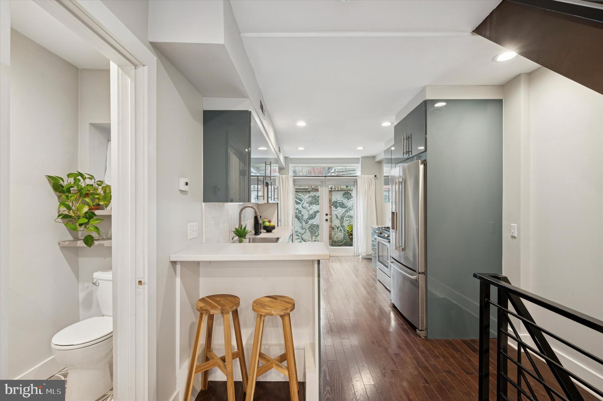 PHILADELPHIA (SOUTH) - Residential