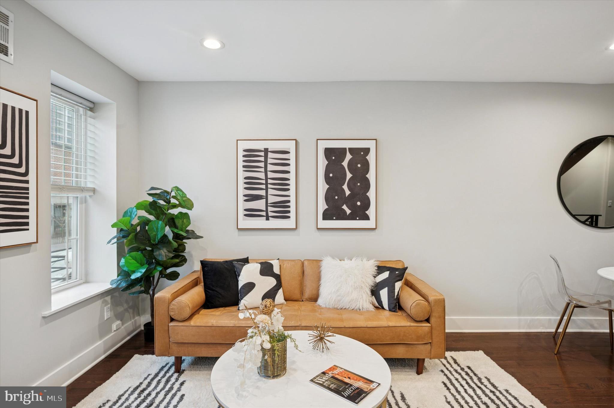 PHILADELPHIA (SOUTH) - Residential