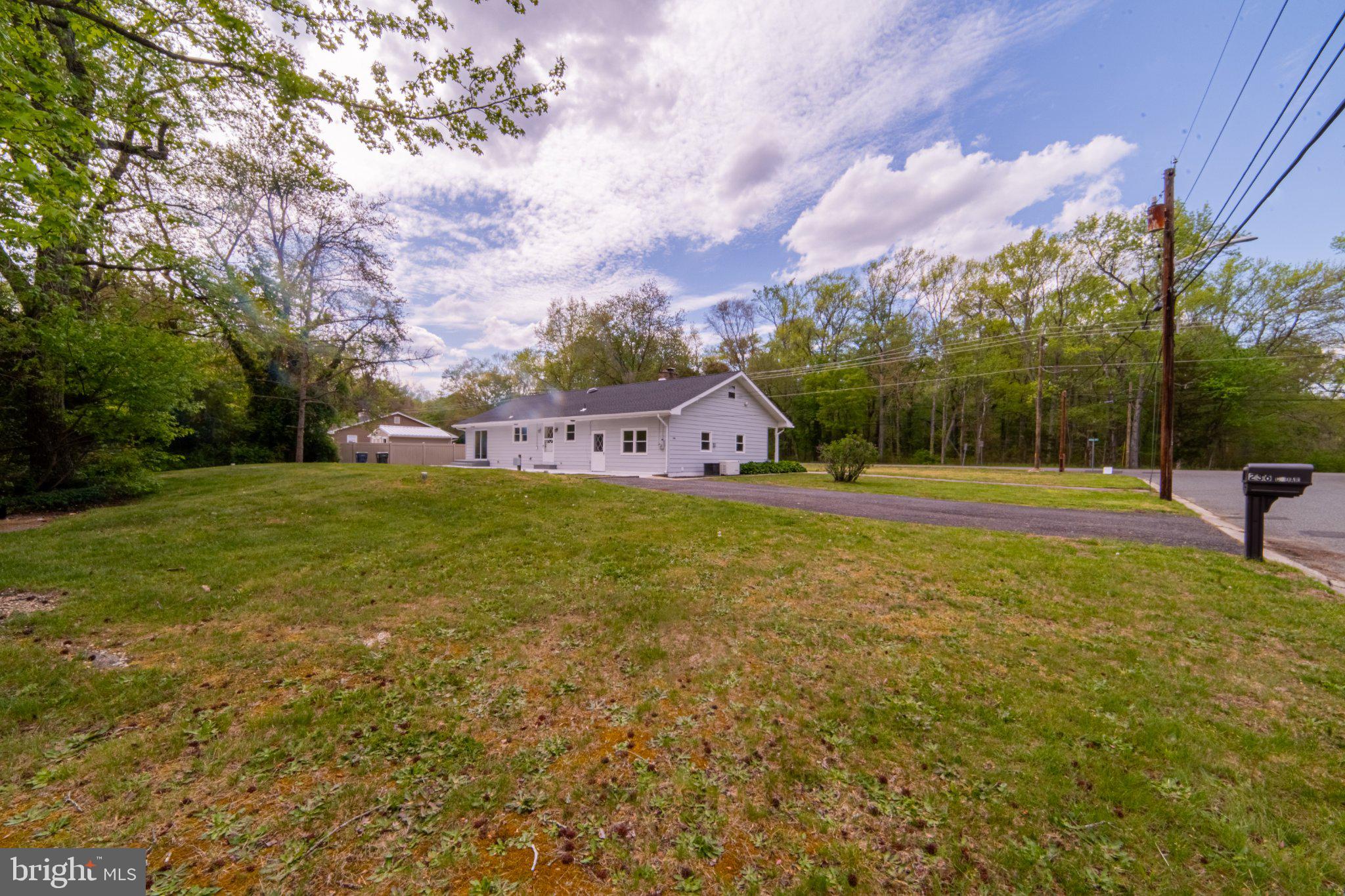 236 CEDAR AVENUE