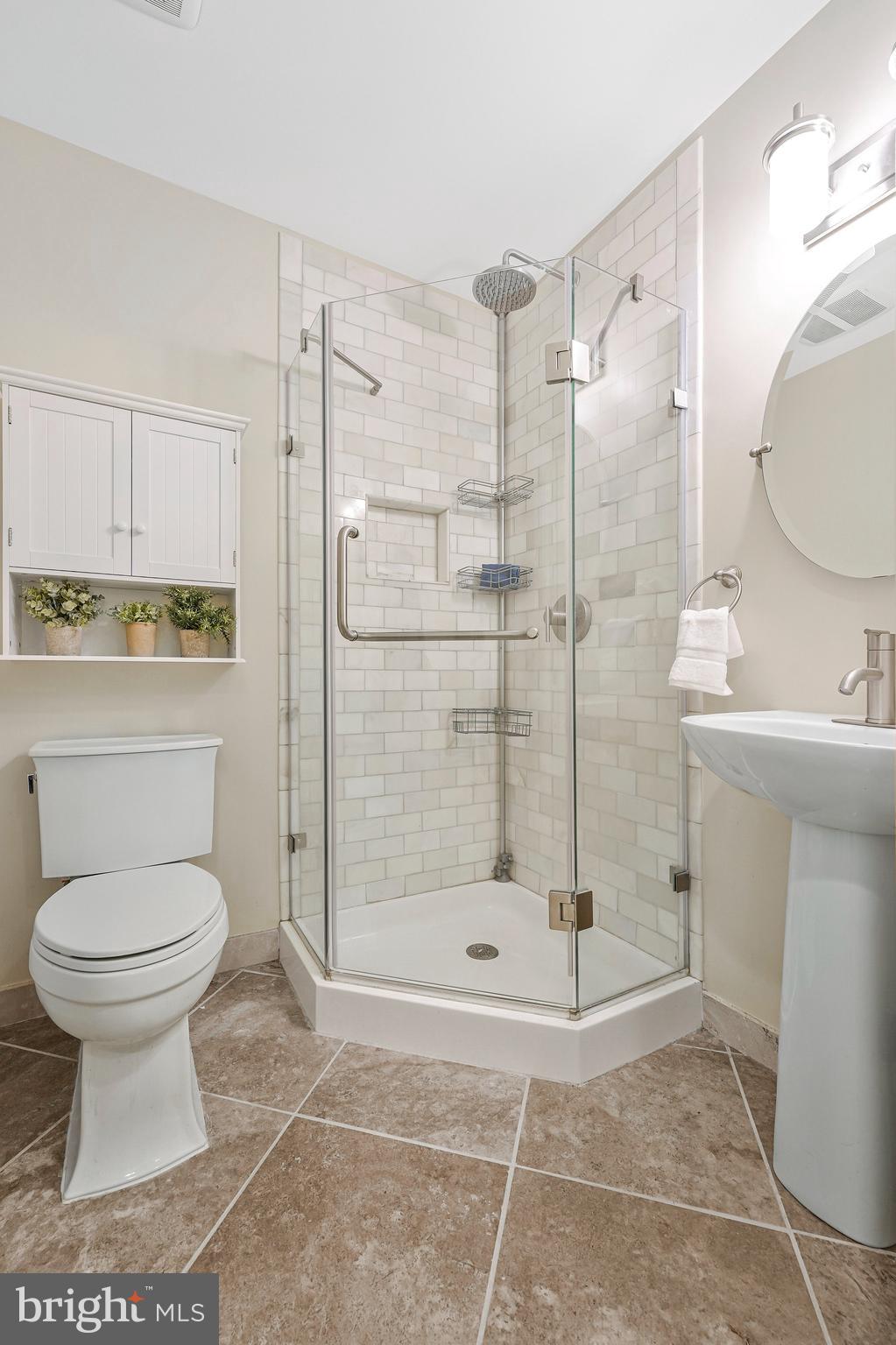 KINCAID FOREST - Residential