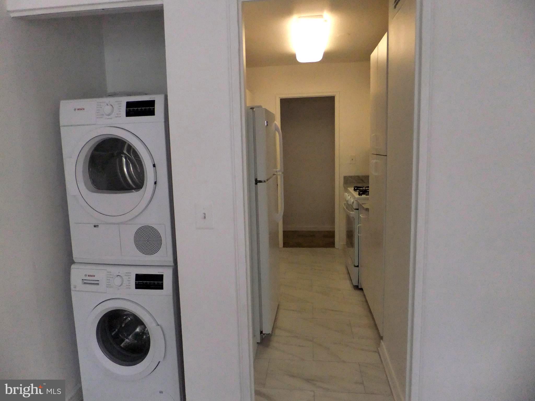 OAK HILL - Residential Lease