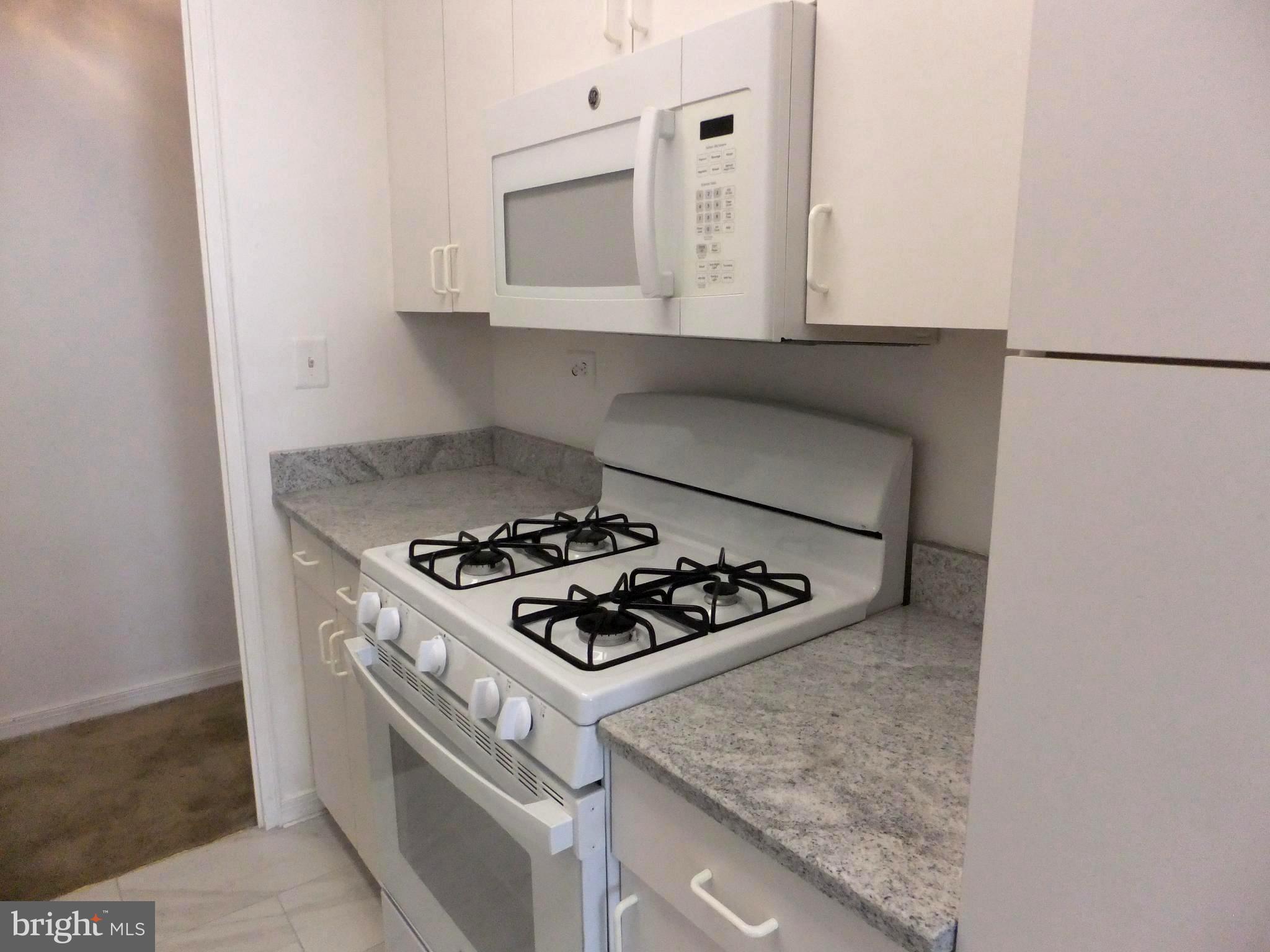 OAK HILL - Residential Lease