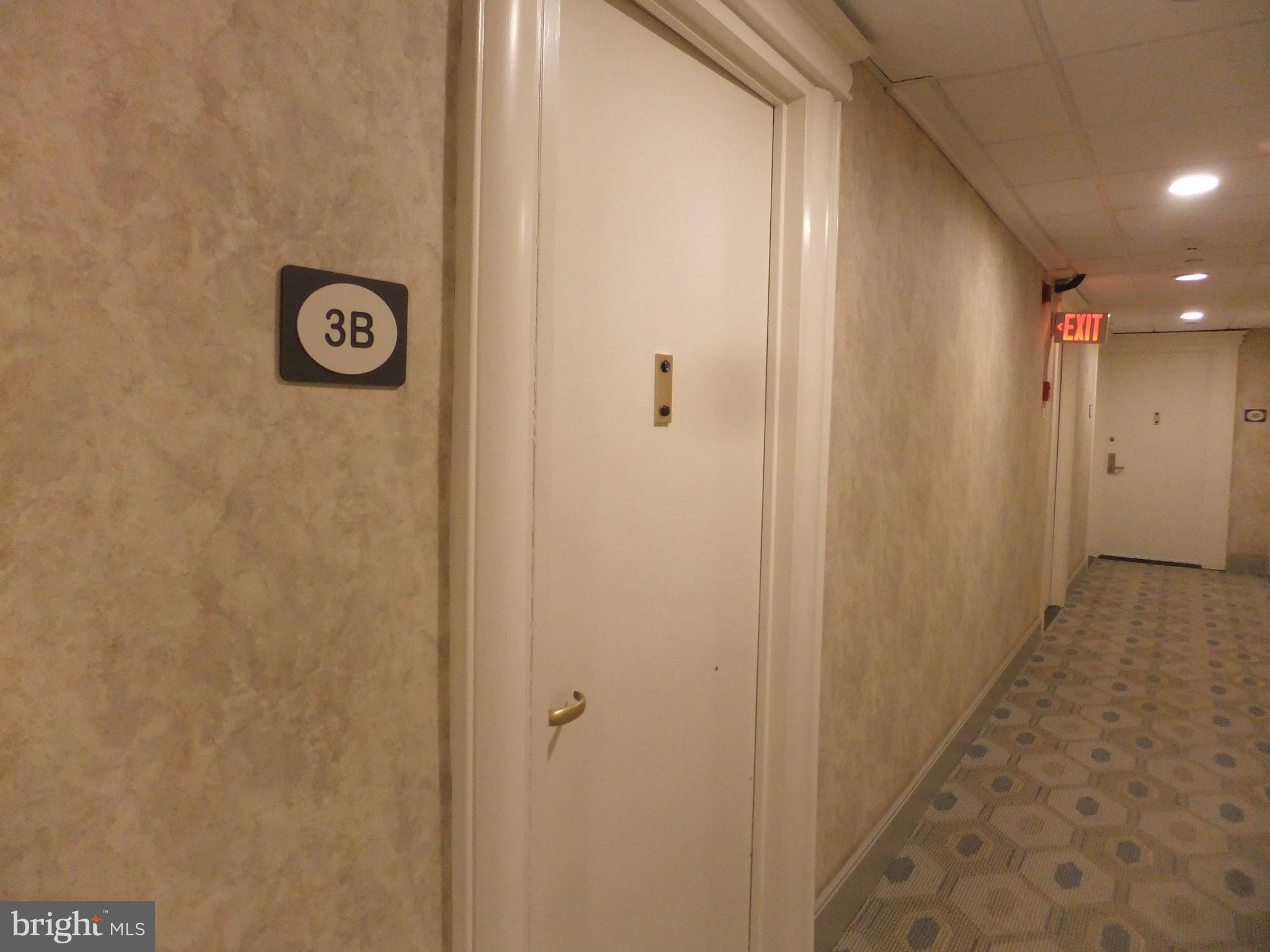 OAK HILL - Residential Lease