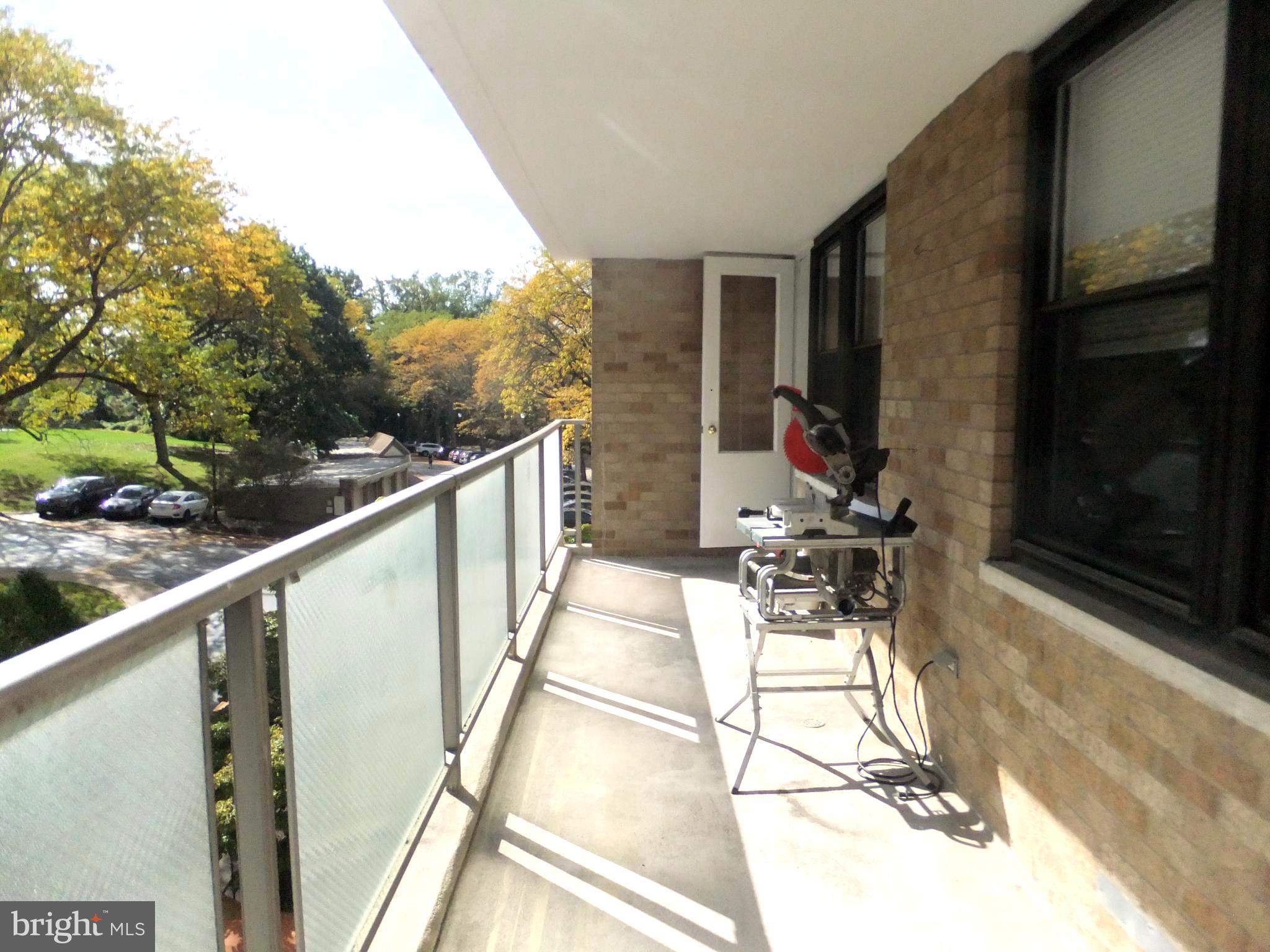 OAK HILL - Residential Lease